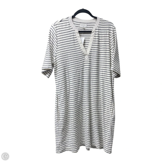 Dress Casual Short By Lou And Grey In Striped Pattern, Size: L