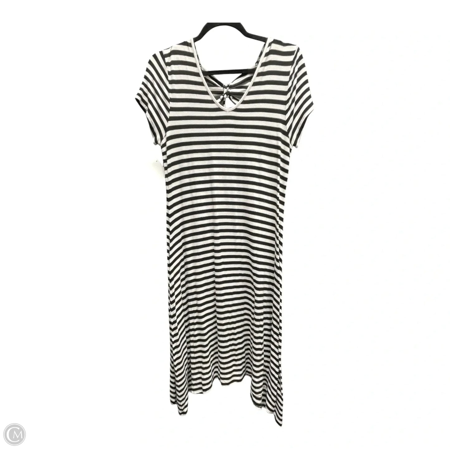 Dress Casual Short By Chicos In Black & White, Size: M