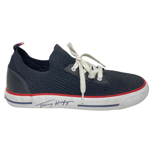 Shoes Sneakers By Tommy Hilfiger In Black & White, Size: 9.5