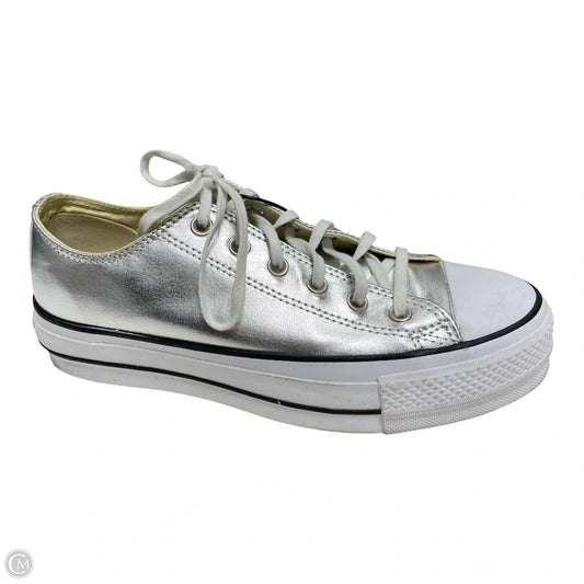 Shoes Sneakers By Converse In Grey & White, Size: 10