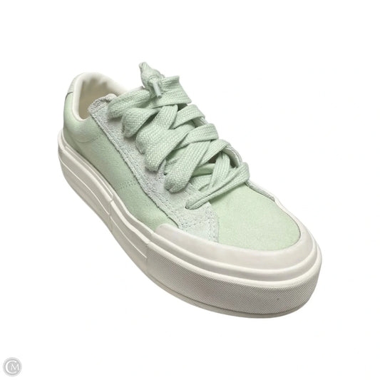 Shoes Sneakers By Converse In Green & White, Size: 8.5