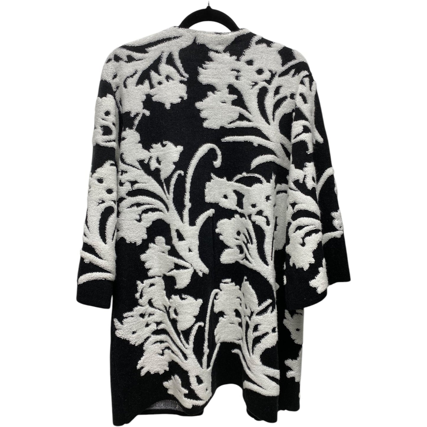 Sweater Cardigan By Clothes Mentor In Black & White, Size: L