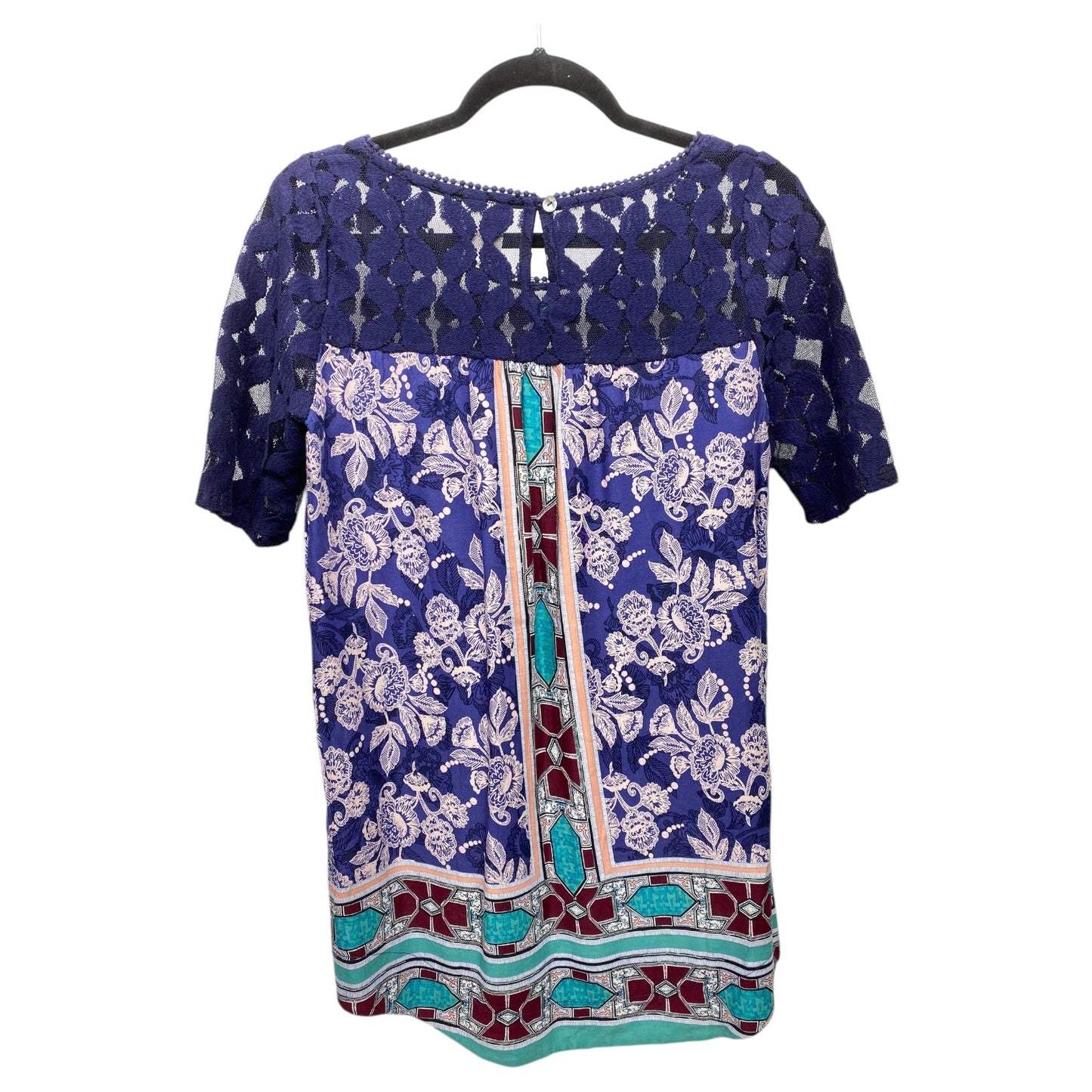 Top Short Sleeve By Akemi And Kin In Multi-colored, Size: S