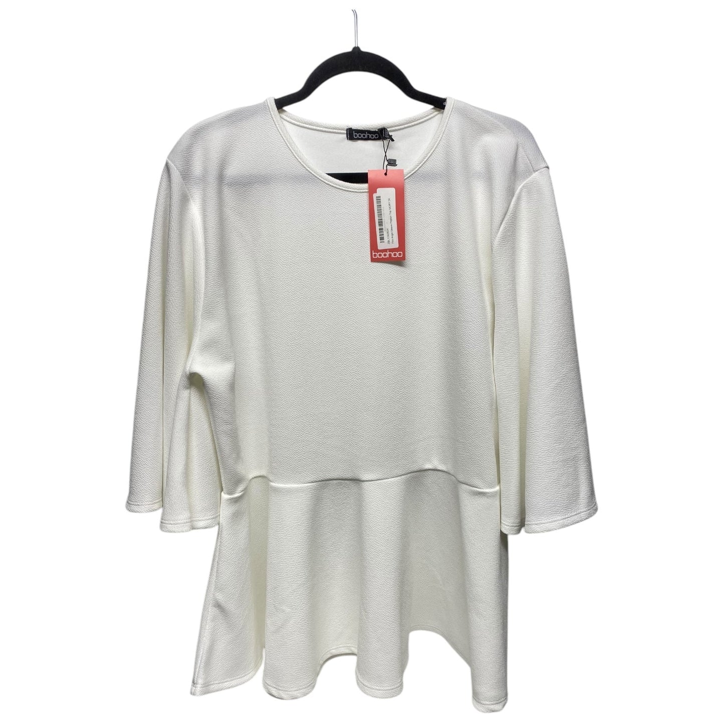 Top Short Sleeve By Boohoo Boutique In White, Size: 2x