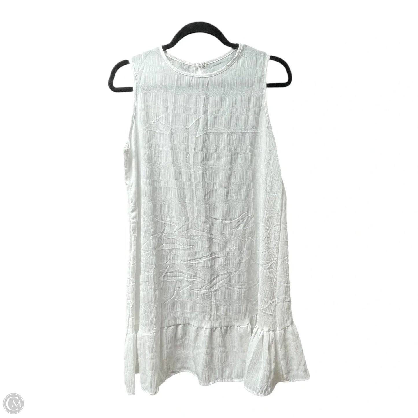 Dress Casual Short By Clothes Mentor In White, Size: S