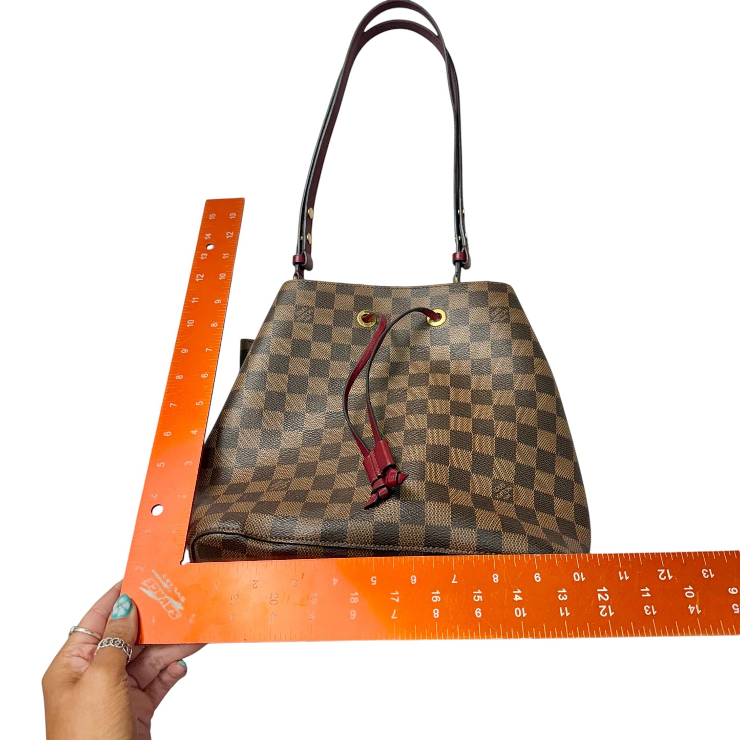 Handbag Luxury Designer By Louis Vuitton, Size: Medium