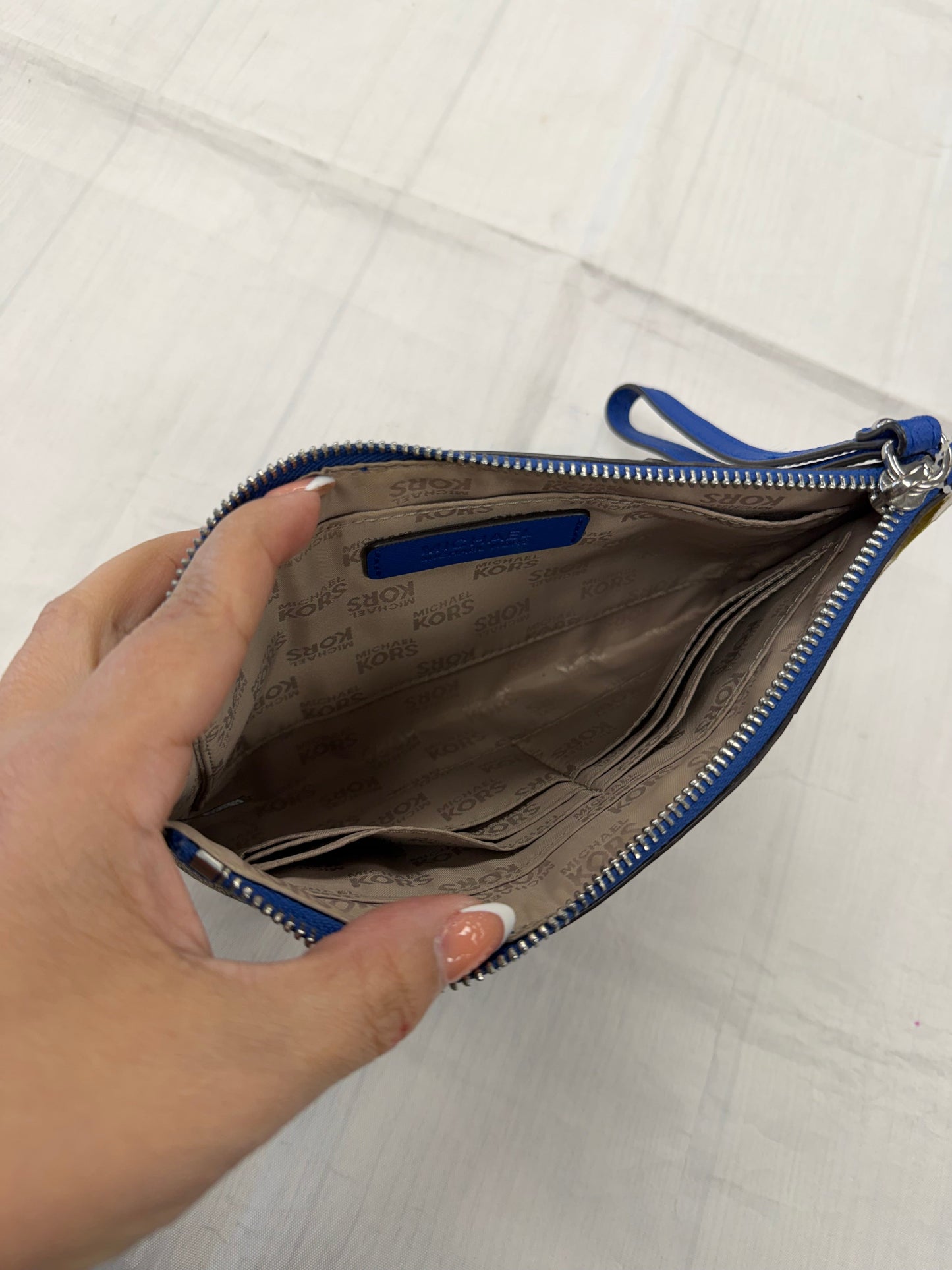 Wristlet Designer By Michael Kors In Blue, Size:Medium