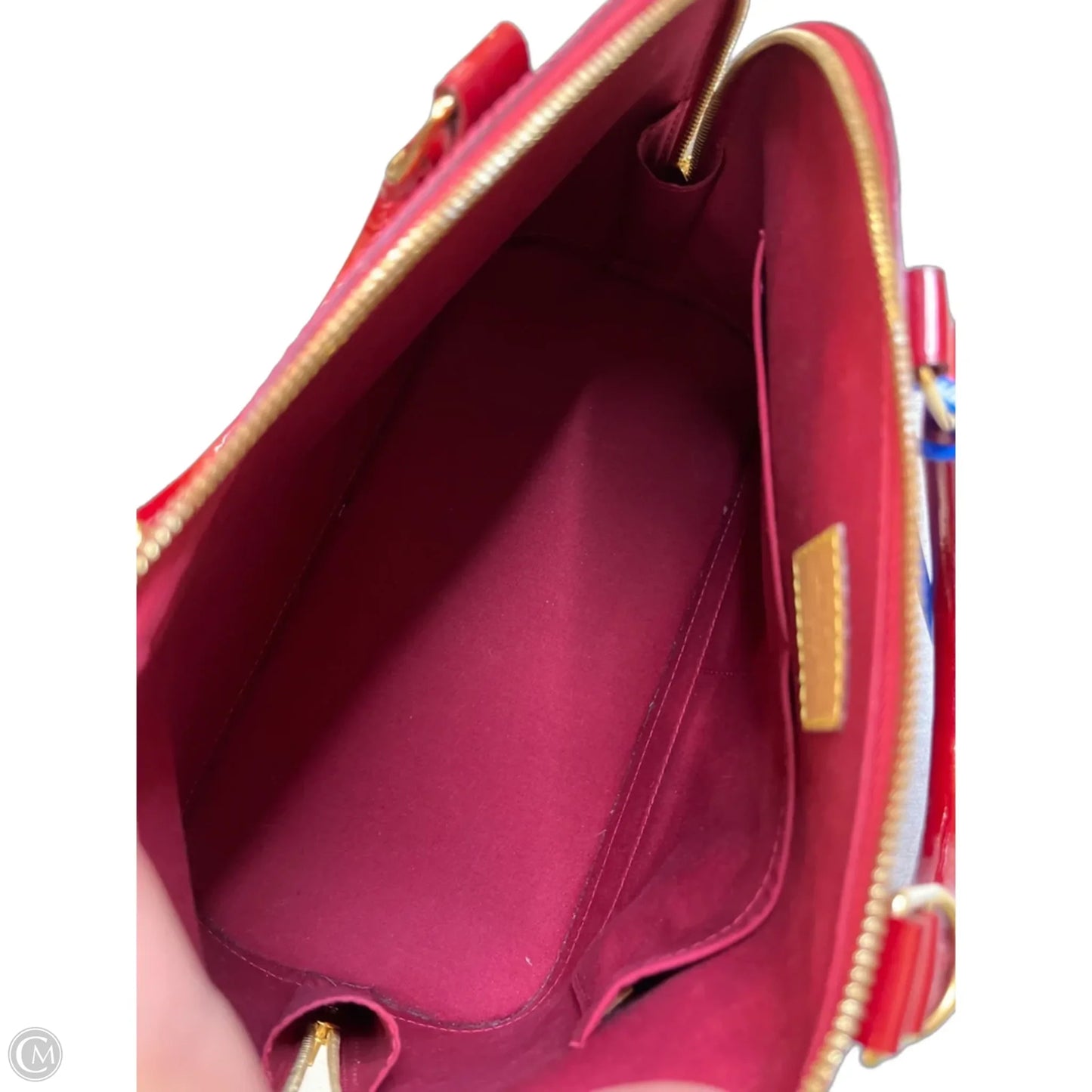 Handbag Luxury Designer By Louis Vuitton, Size: Medium