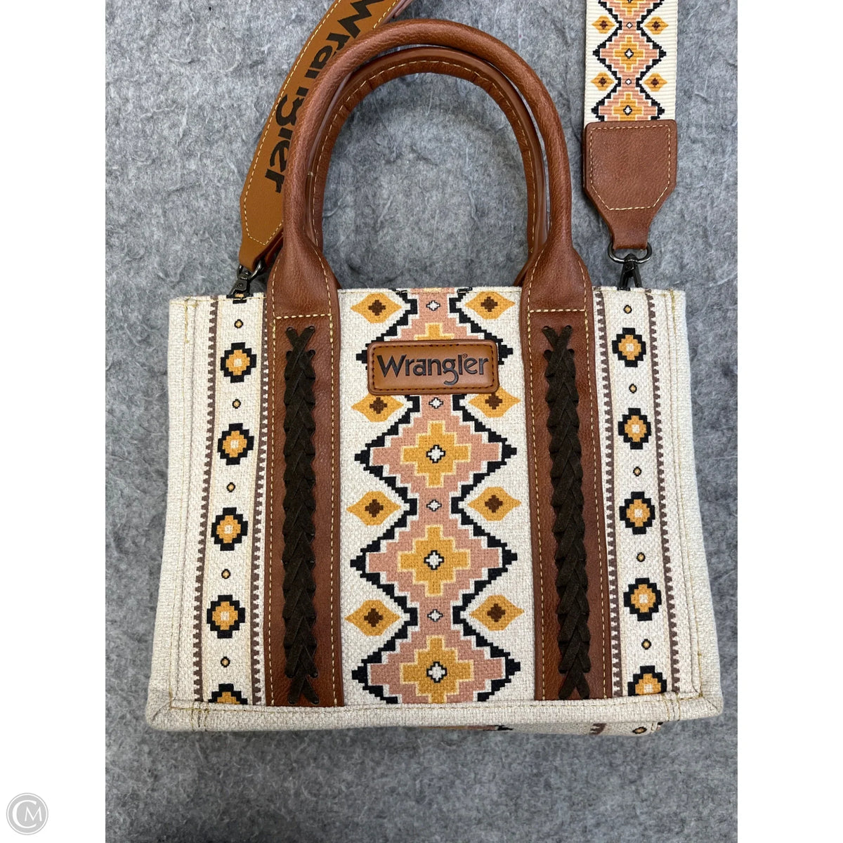 Crossbody By Wrangler, Size: Medium