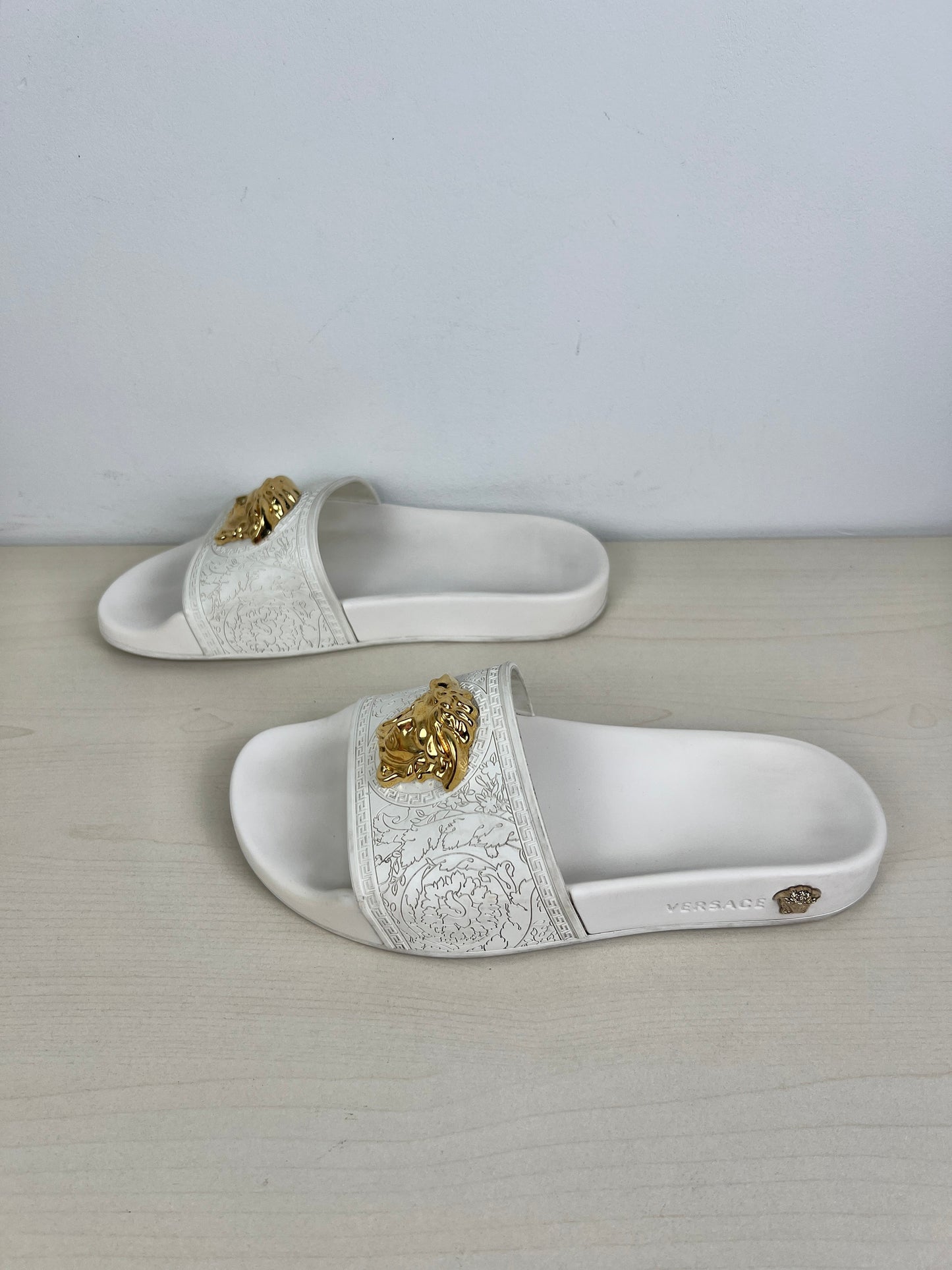 White Sandals Luxury Designer Versace, Size 6