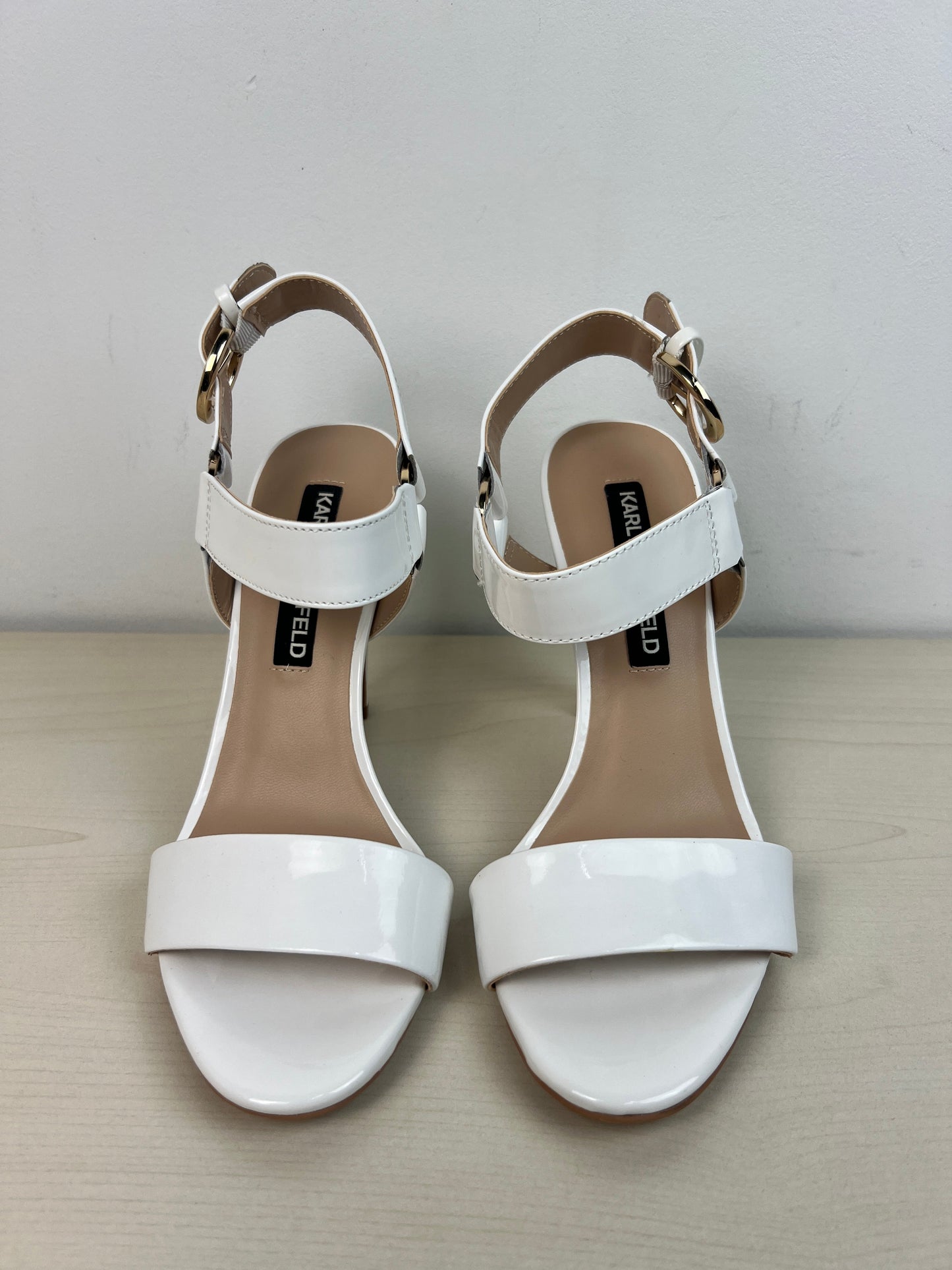 Shoes Designer By Karl Lagerfeld In White, Size: 7.5