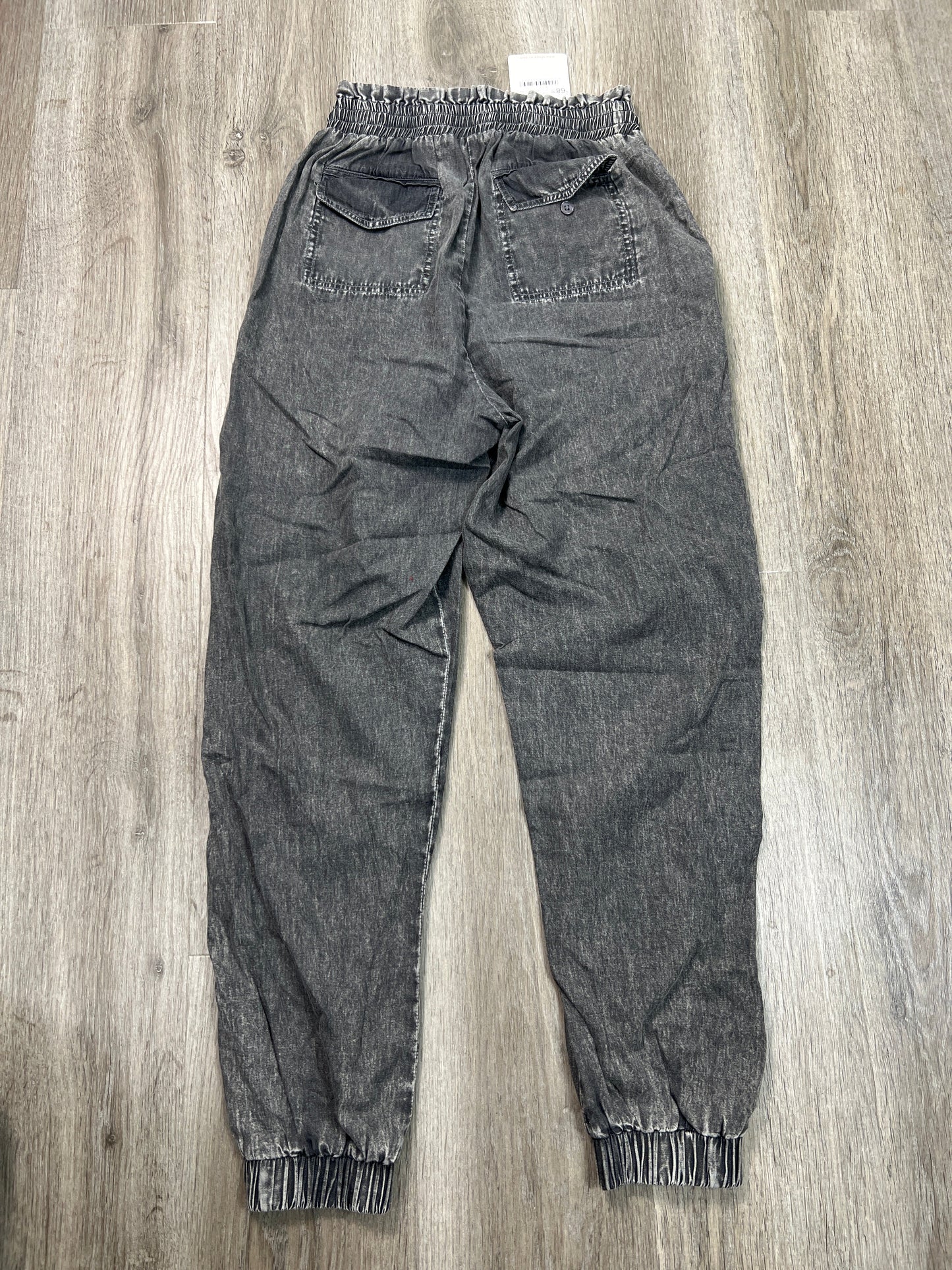 Pants Joggers By Elan In Grey, Size: S