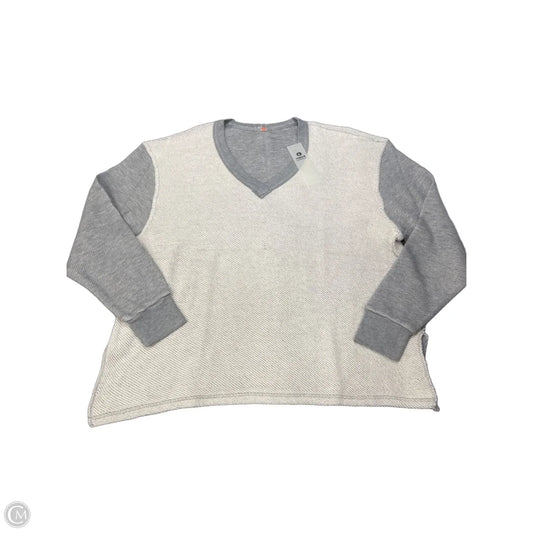 Top Long Sleeve By Mono B In Cream & Grey, Size: M