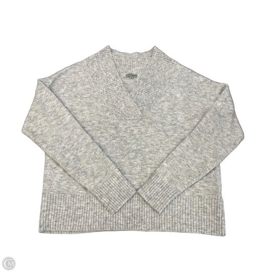 Sweater By Clothes Mentor In Grey, Size: M