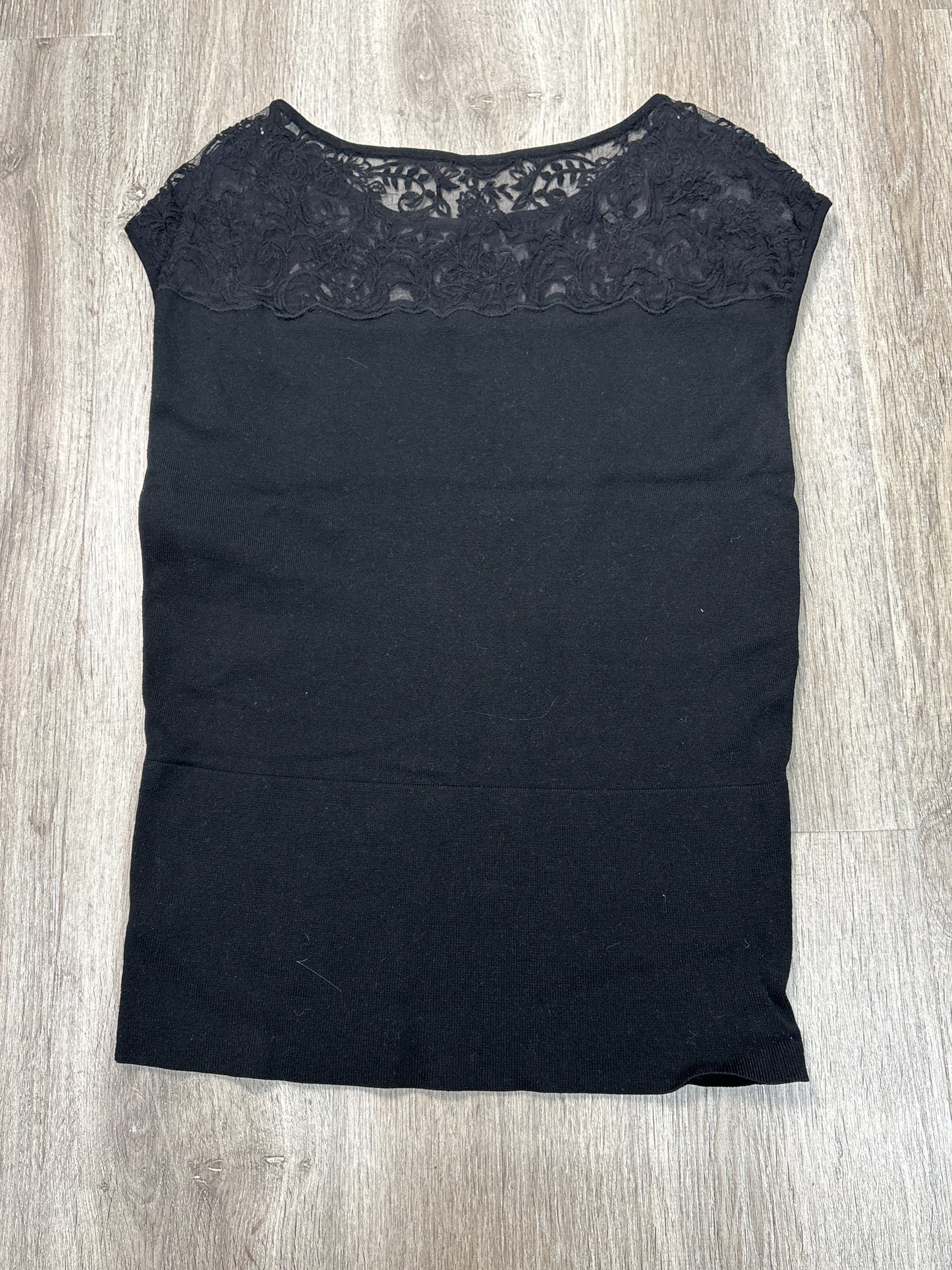 Top Short Sleeve By White House Black Market In Black, Size: L