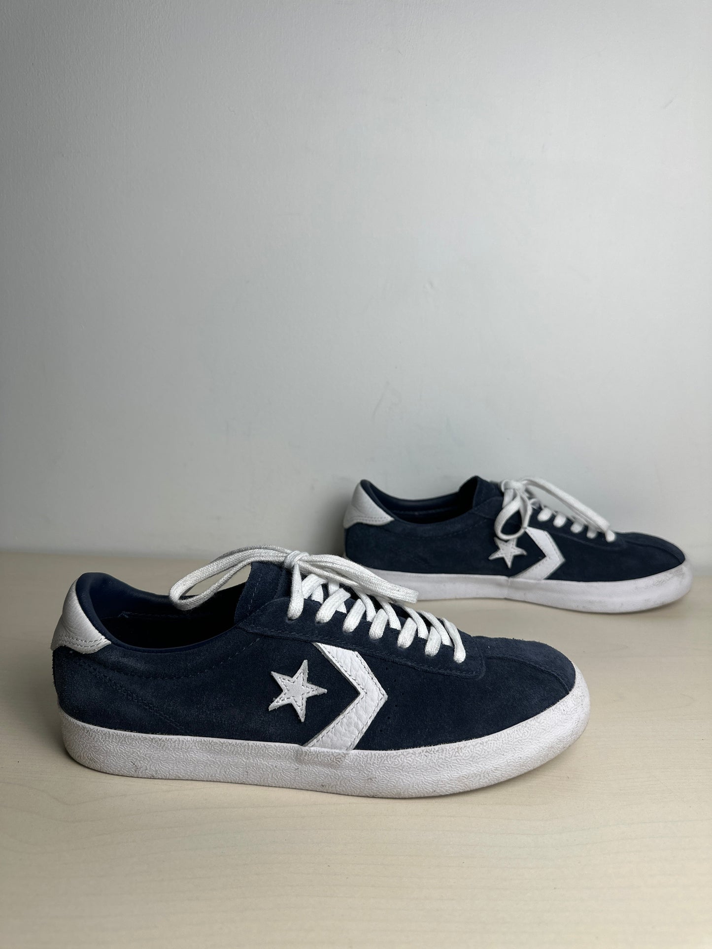 Shoes Sneakers By Converse In Blue, Size: 9