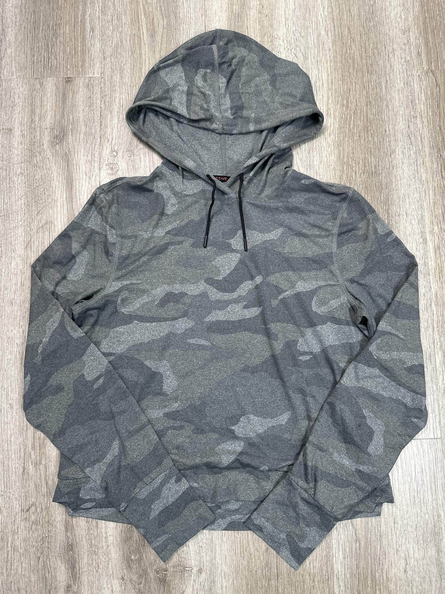 Athletic Top Long Sleeve Hoodie By Spyder In Camouflage Print, Size: M