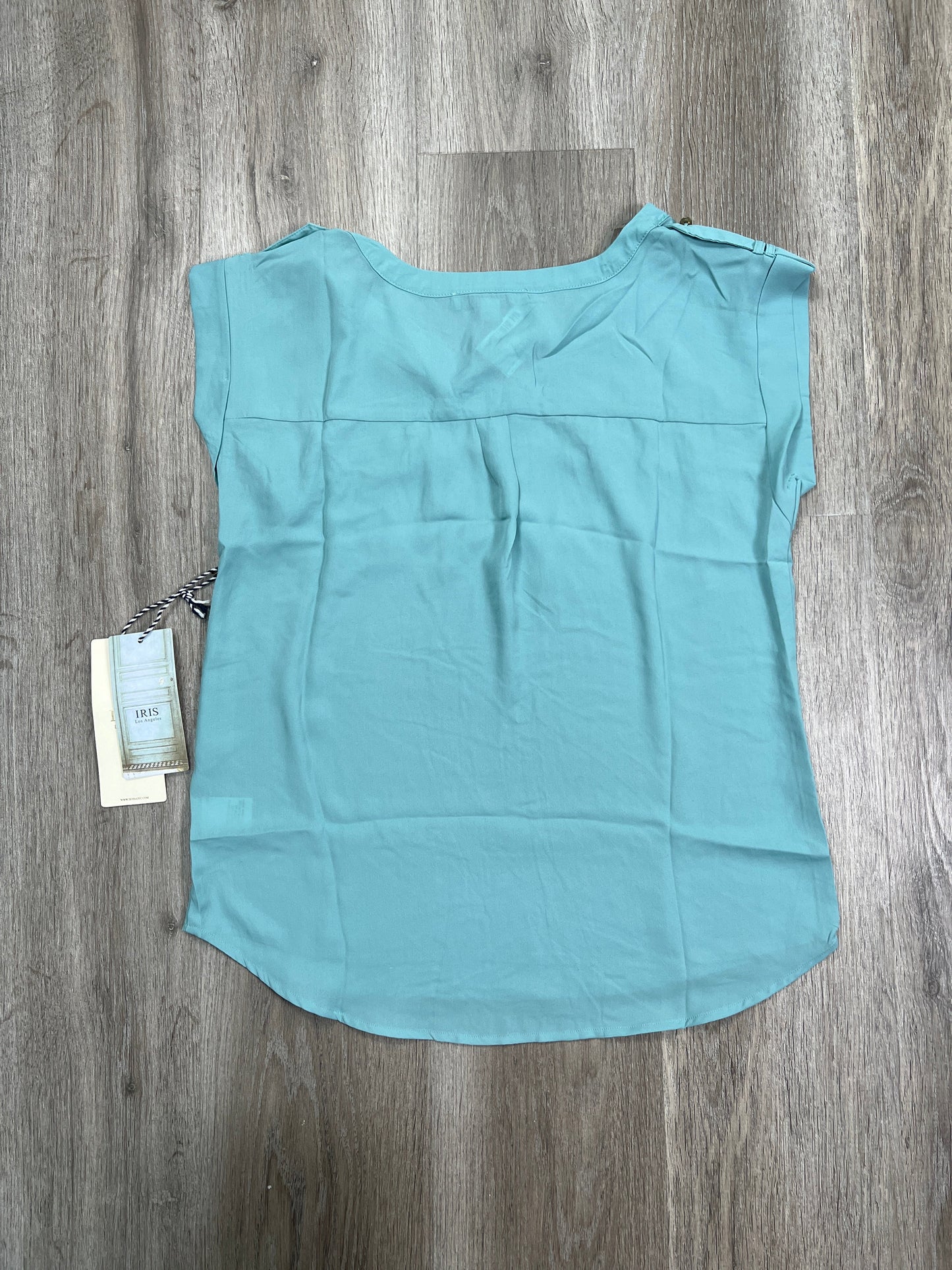 Blouse Short Sleeve By Iris  Size: S