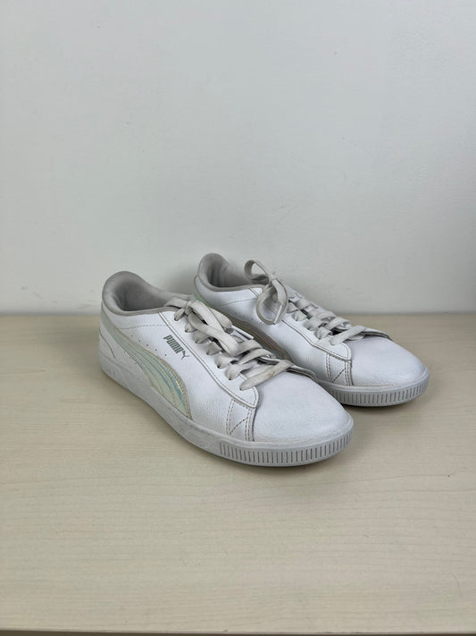 White Shoes Sneakers Puma, Size 9