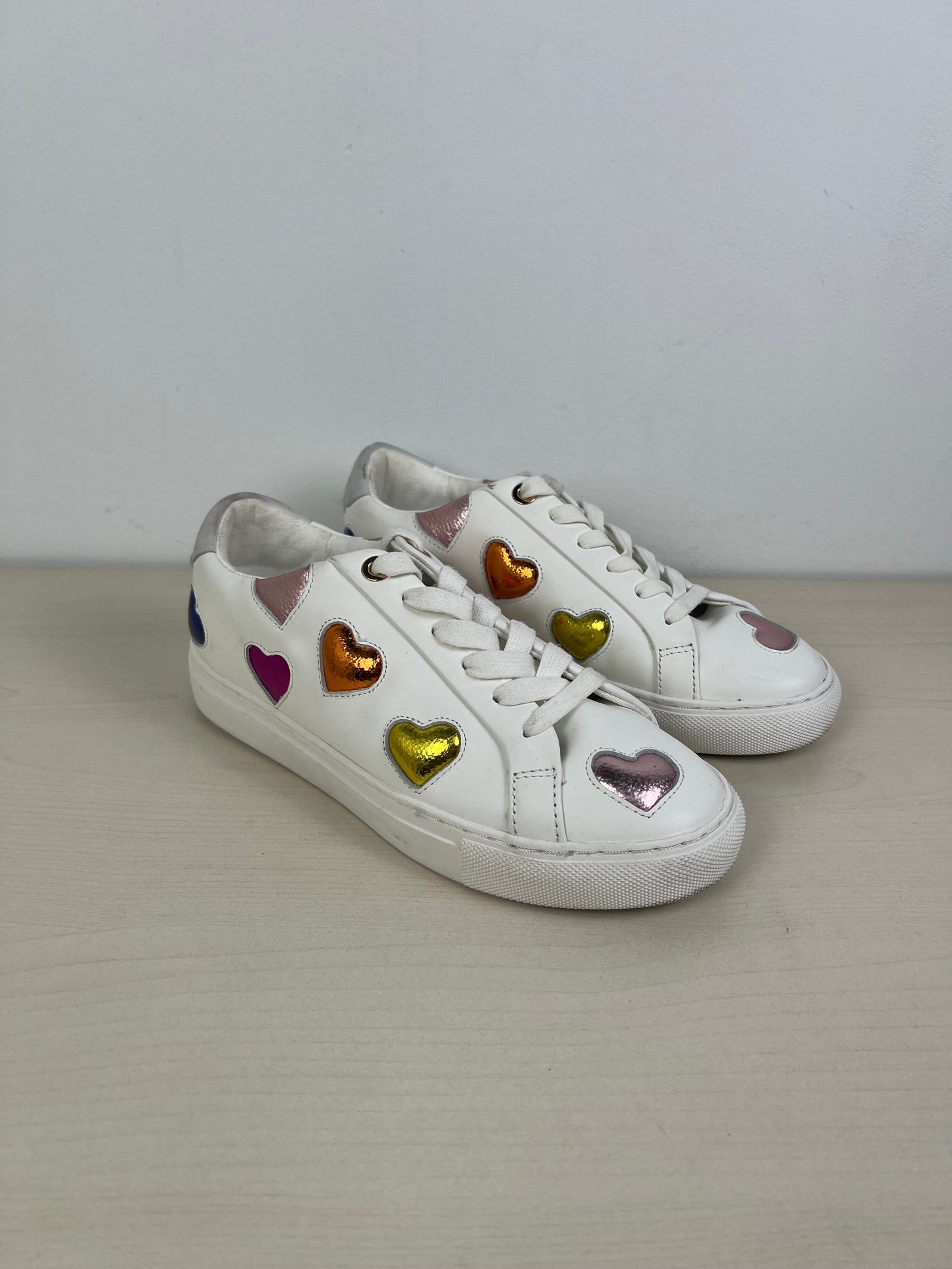 White Shoes Sneakers Kurt Geiger, Size 7