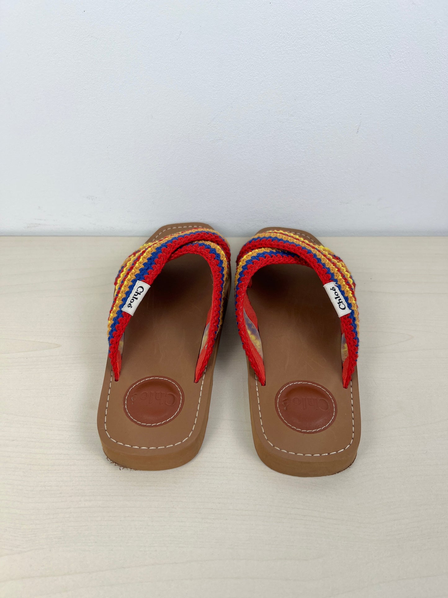 Multi-colored Sandals Flats Chloe, Size 6