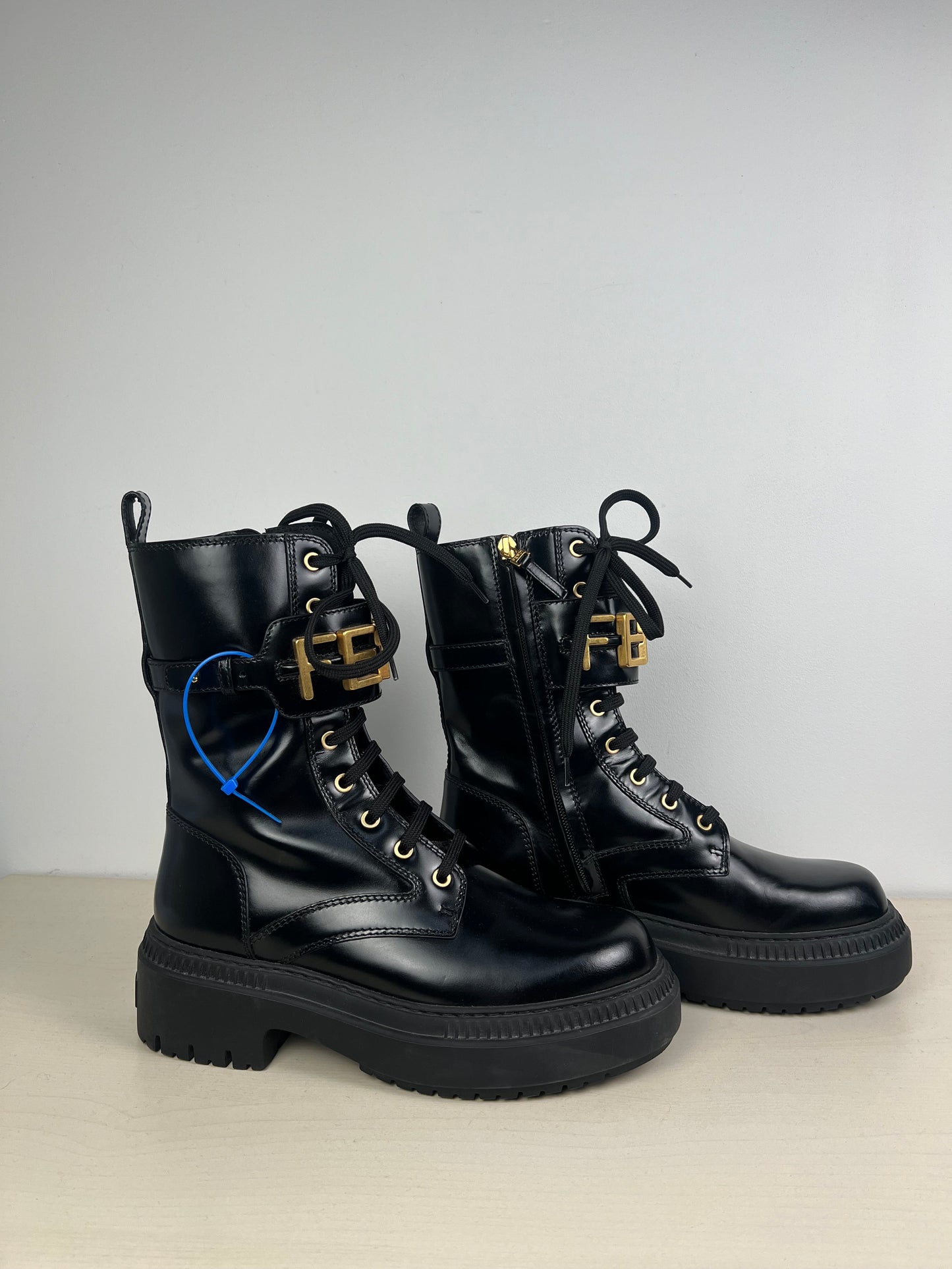 Black Boots Designer Fendi, Size 8