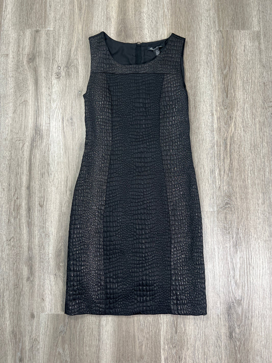 Dress Party Short By Kenneth Cole  Size: S