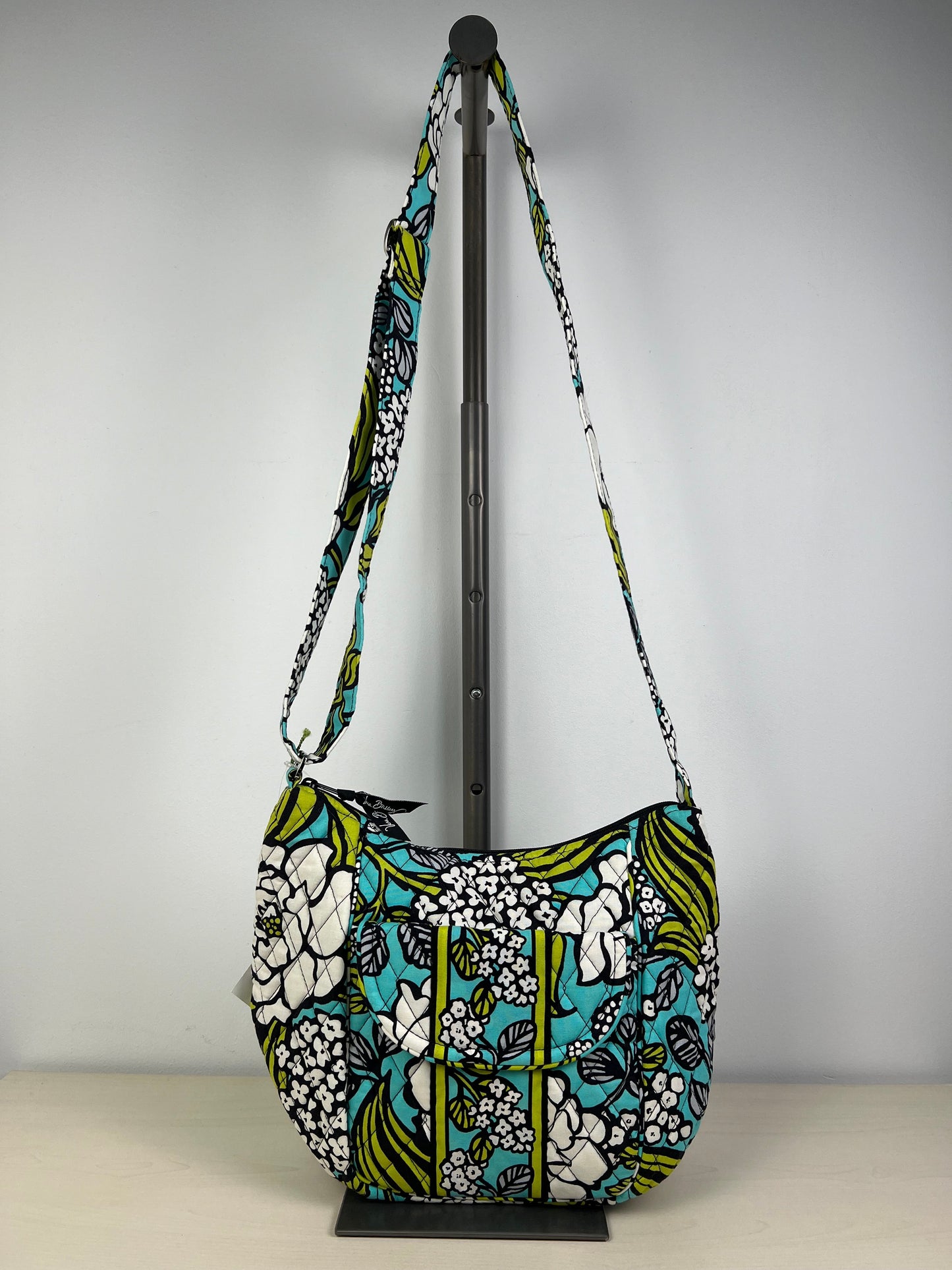 Crossbody By Vera Bradley  Size: Medium