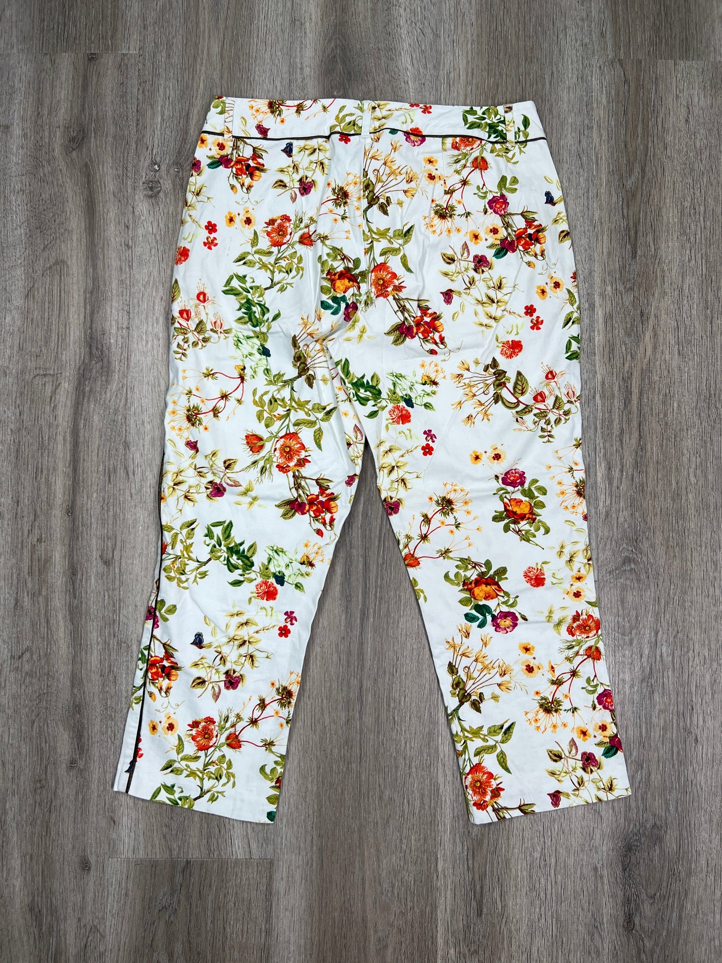 Floral Print Pants Cropped Disney Store, Size S