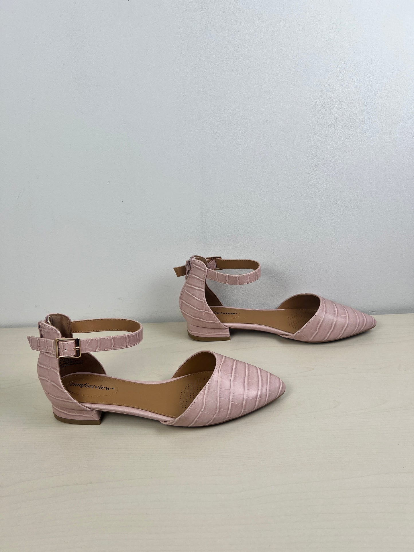 Shoes Flats By Comfortview In Pink, Size: 7.5