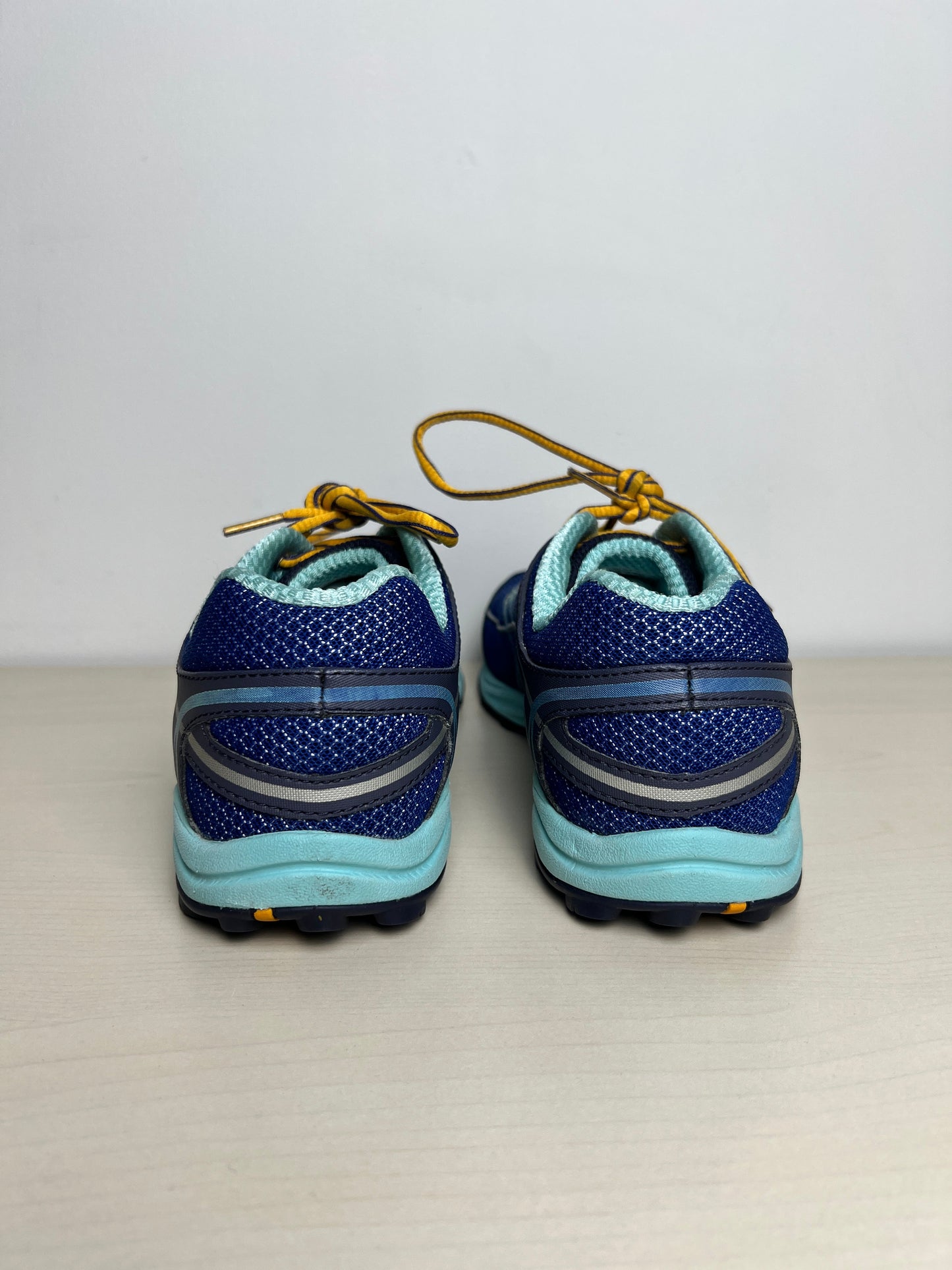 Shoes Athletic By Merrell In Blue & Yellow, Size: 8.5