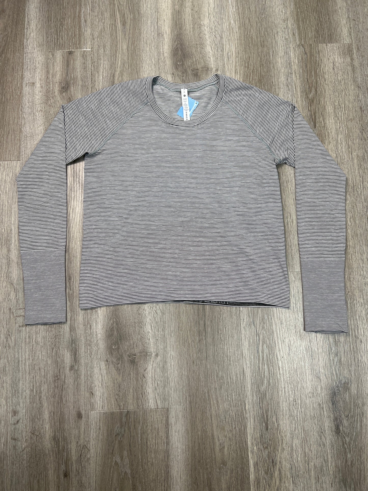 Athletic Top Long Sleeve Crewneck By Lululemon In Striped Pattern, Size: L