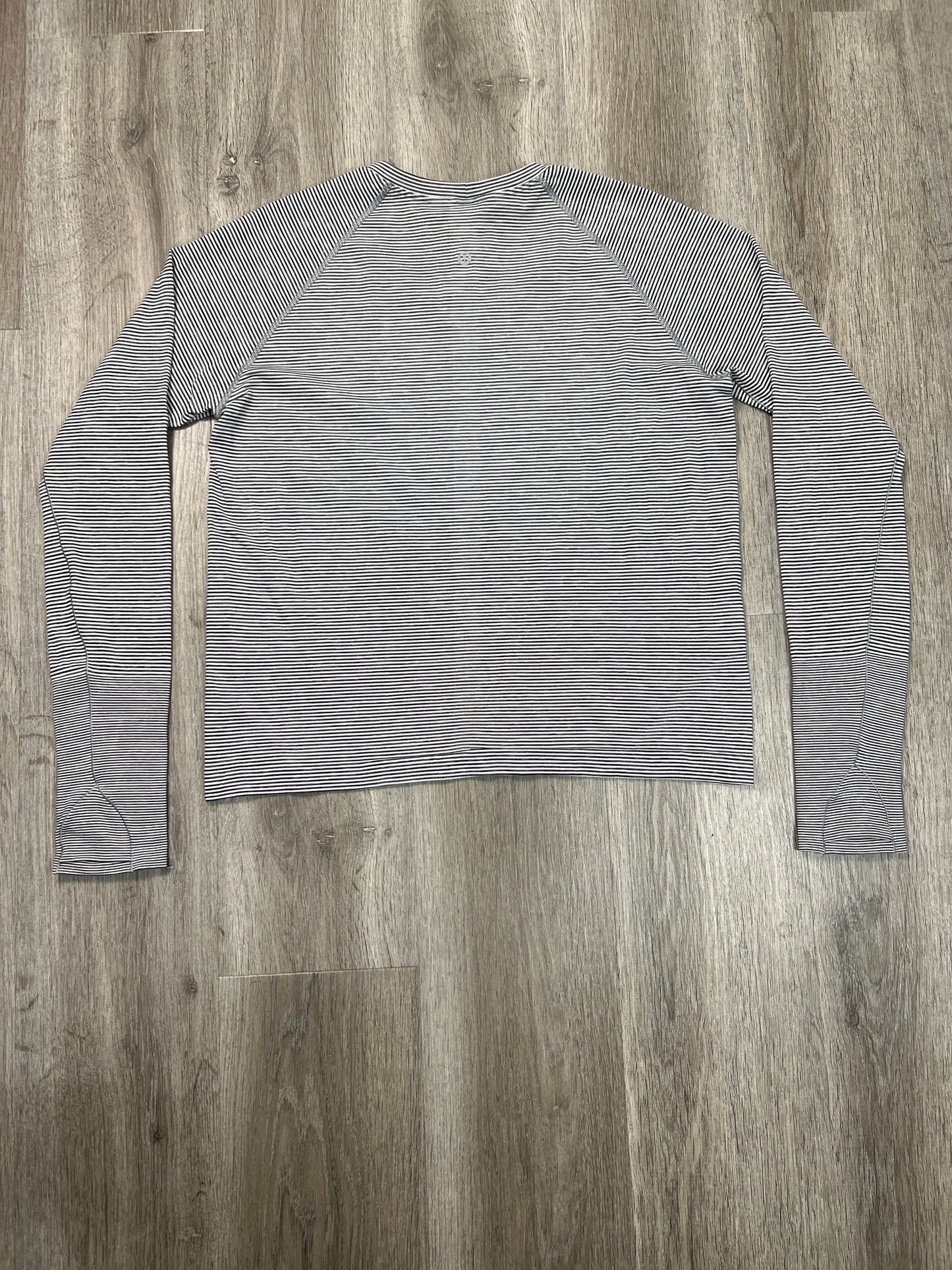 Athletic Top Long Sleeve Crewneck By Lululemon In Striped Pattern, Size: L