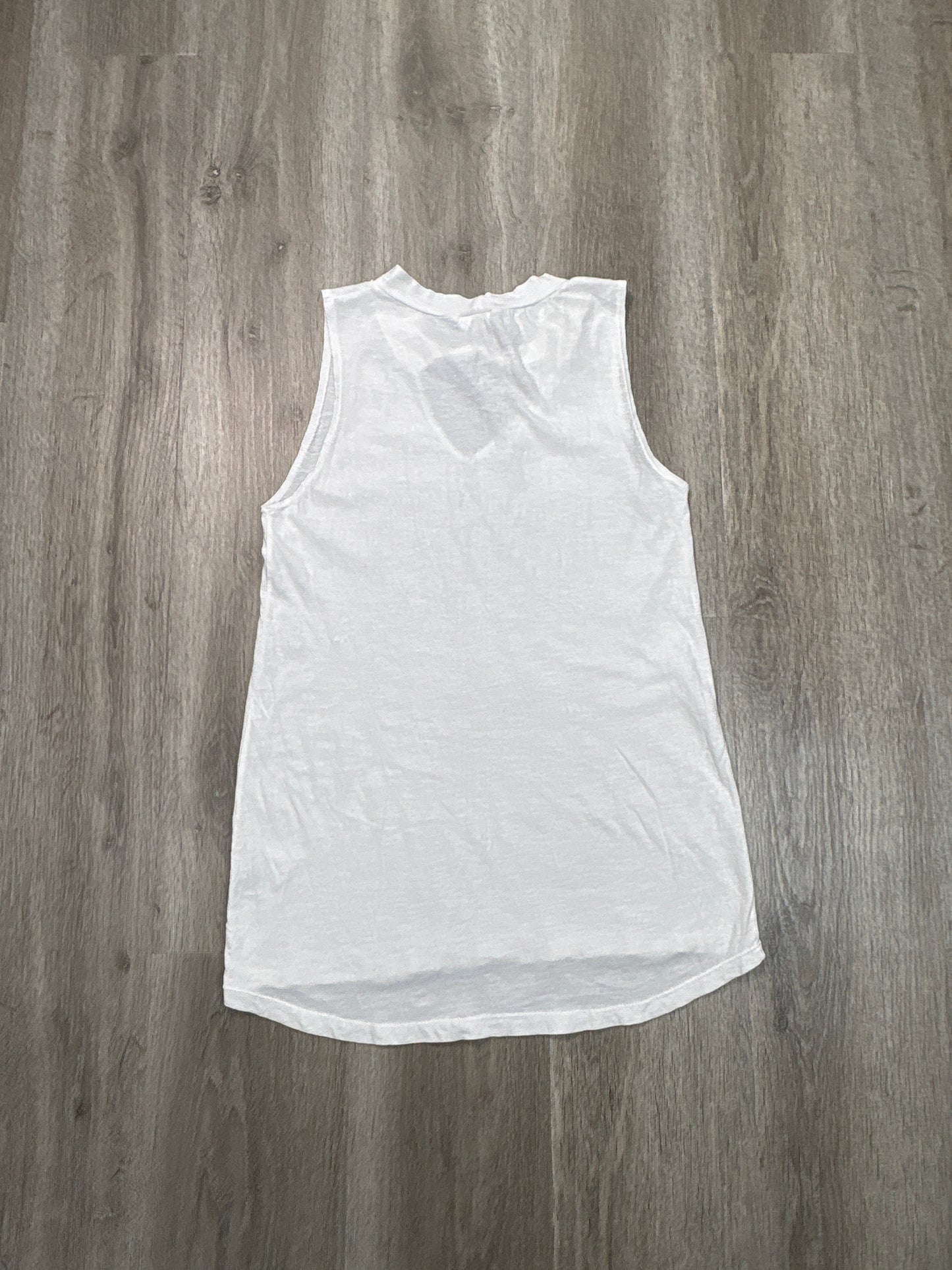 Top Sleeveless By Cmb In White, Size: S