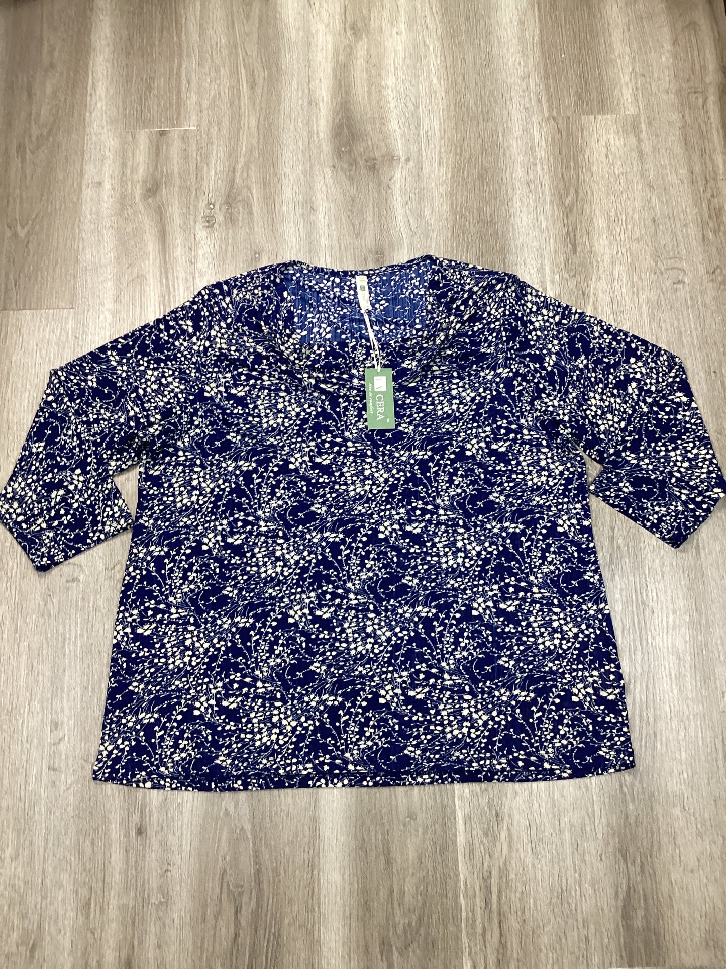 Top Long Sleeve By Clothes Mentor In Blue & White, Size: 3x