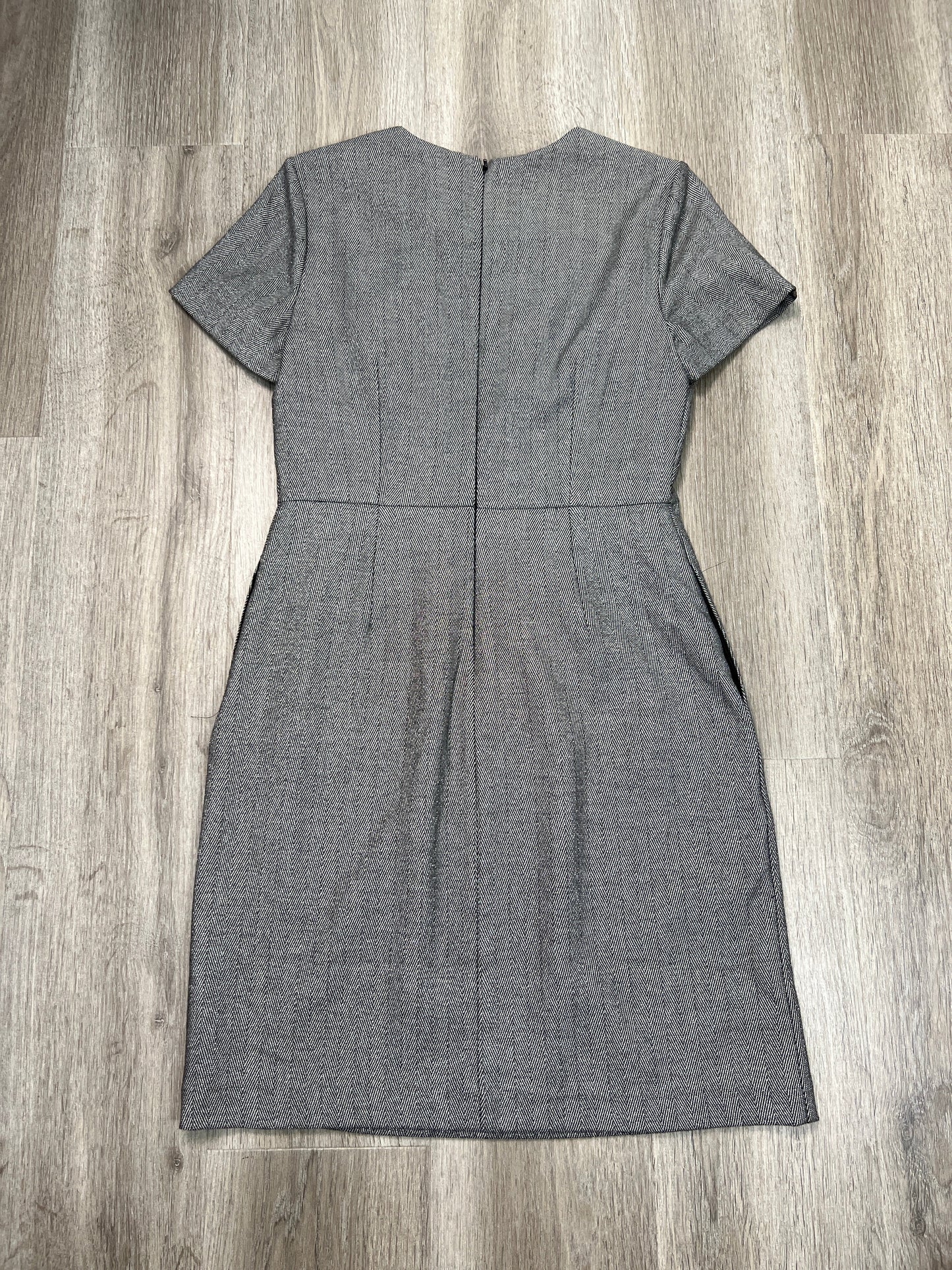 Dress Work By Banana Republic In Grey, Size: Xs