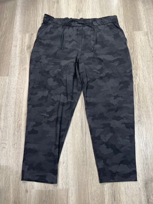 Athletic Pants By Lululemon In Camouflage Print, Size: Xxl