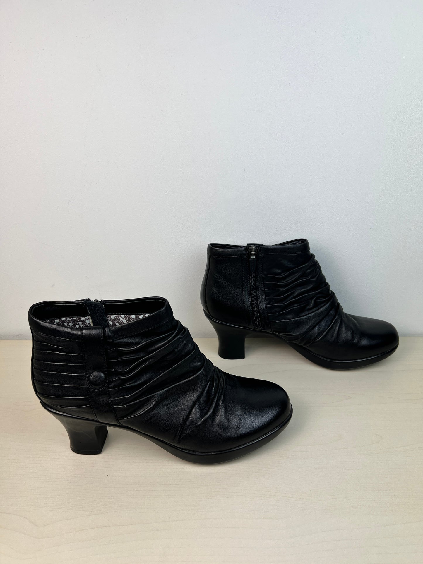 Boots Ankle Heels By Dansko In Black, Size: 9.5