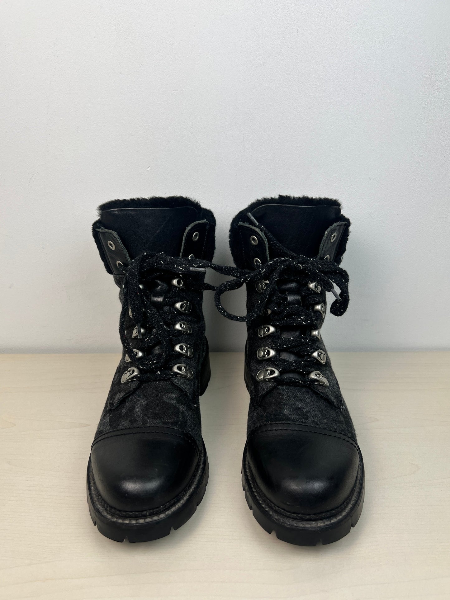 Boots Snow By Frye In Black, Size: 8.5