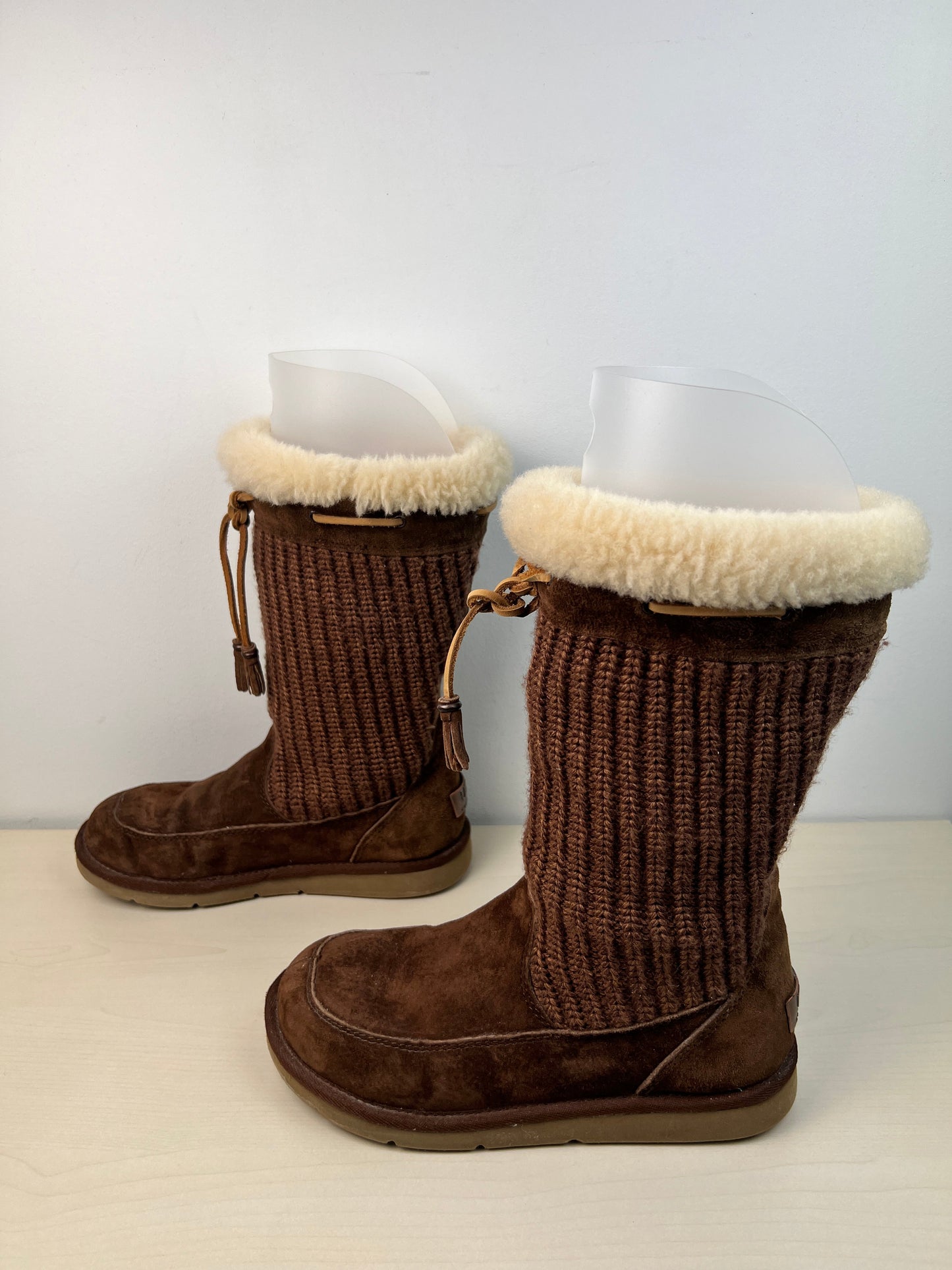 Boots Snow By Ugg In Brown, Size: 7