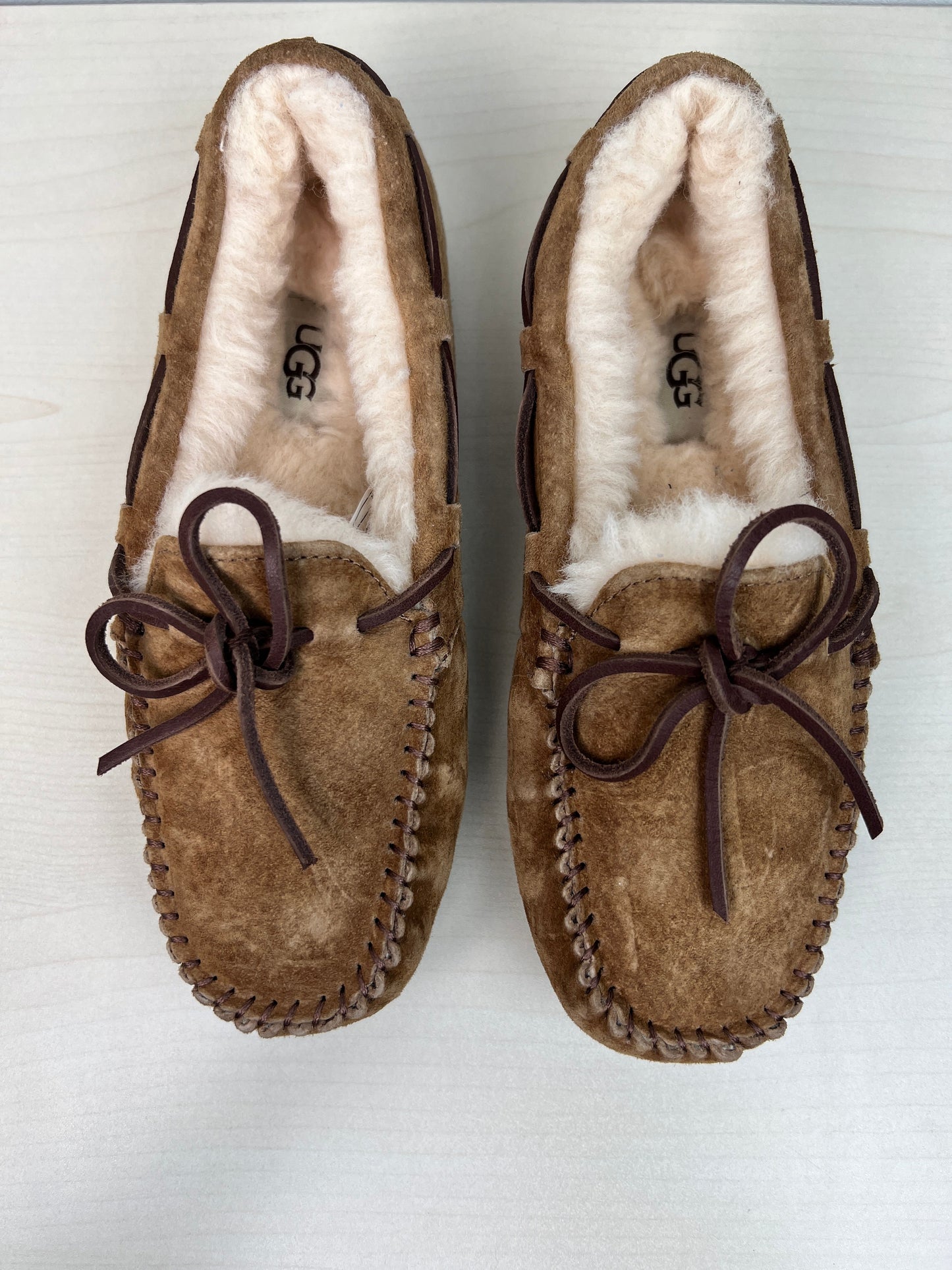 Shoes Flats By Ugg In Brown, Size: 5