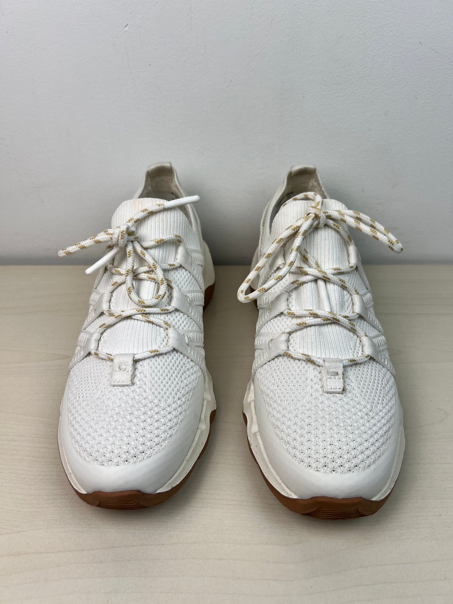 Shoes Athletic By Madewell In White, Size: 9.5