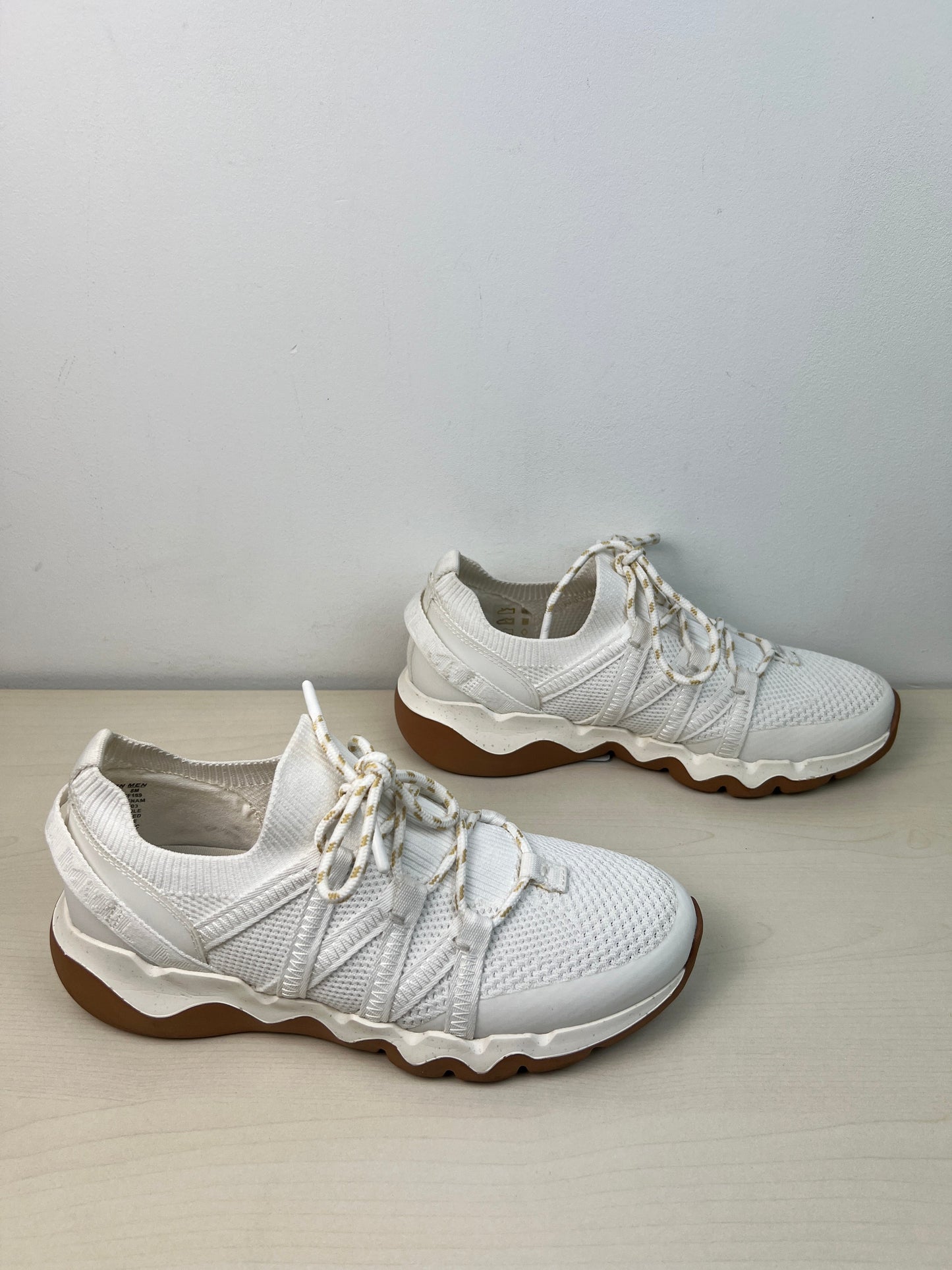 Shoes Athletic By Madewell In White, Size: 9.5