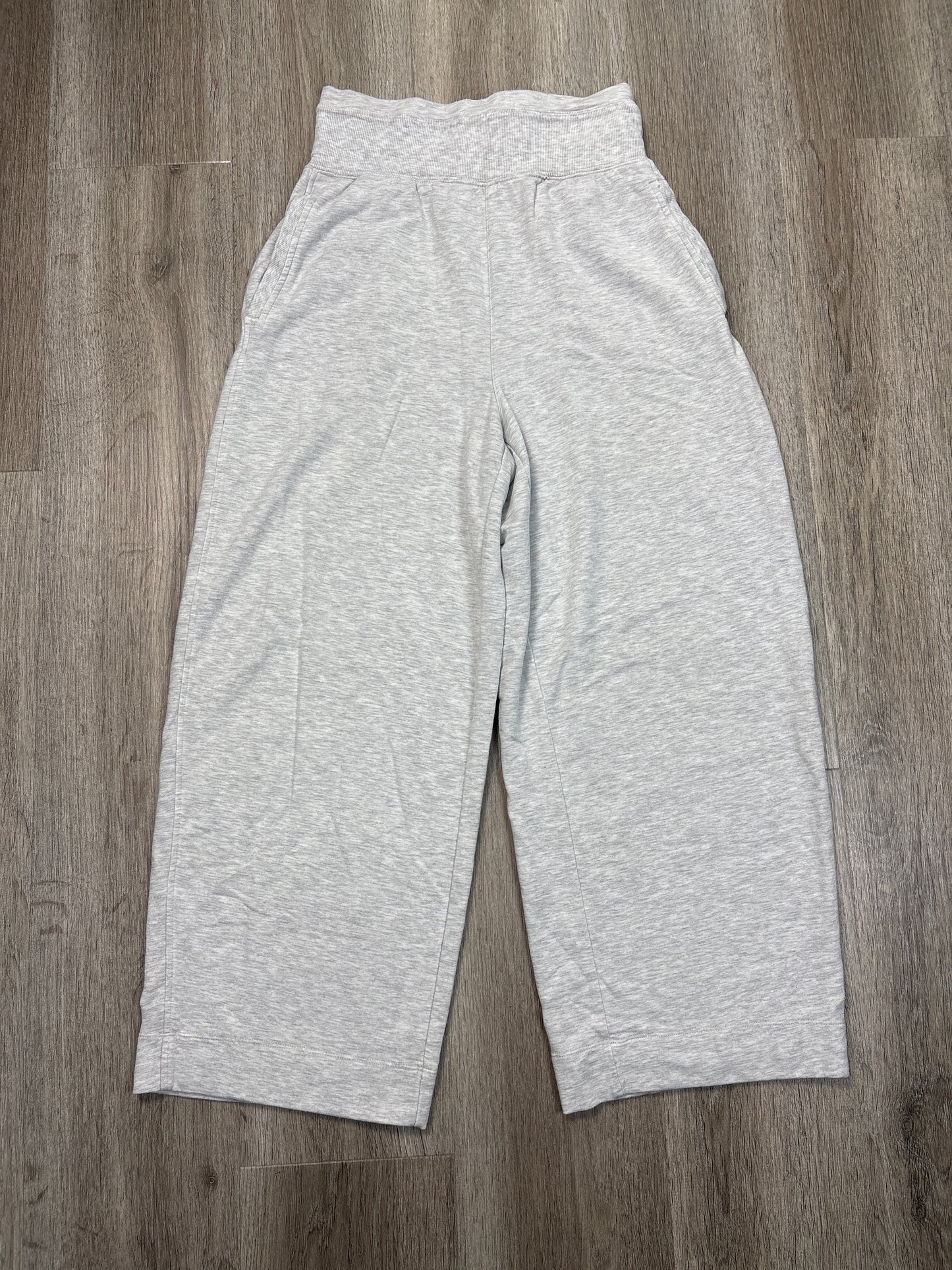 Athletic Pants By Athleta In Grey, Size: Xxs