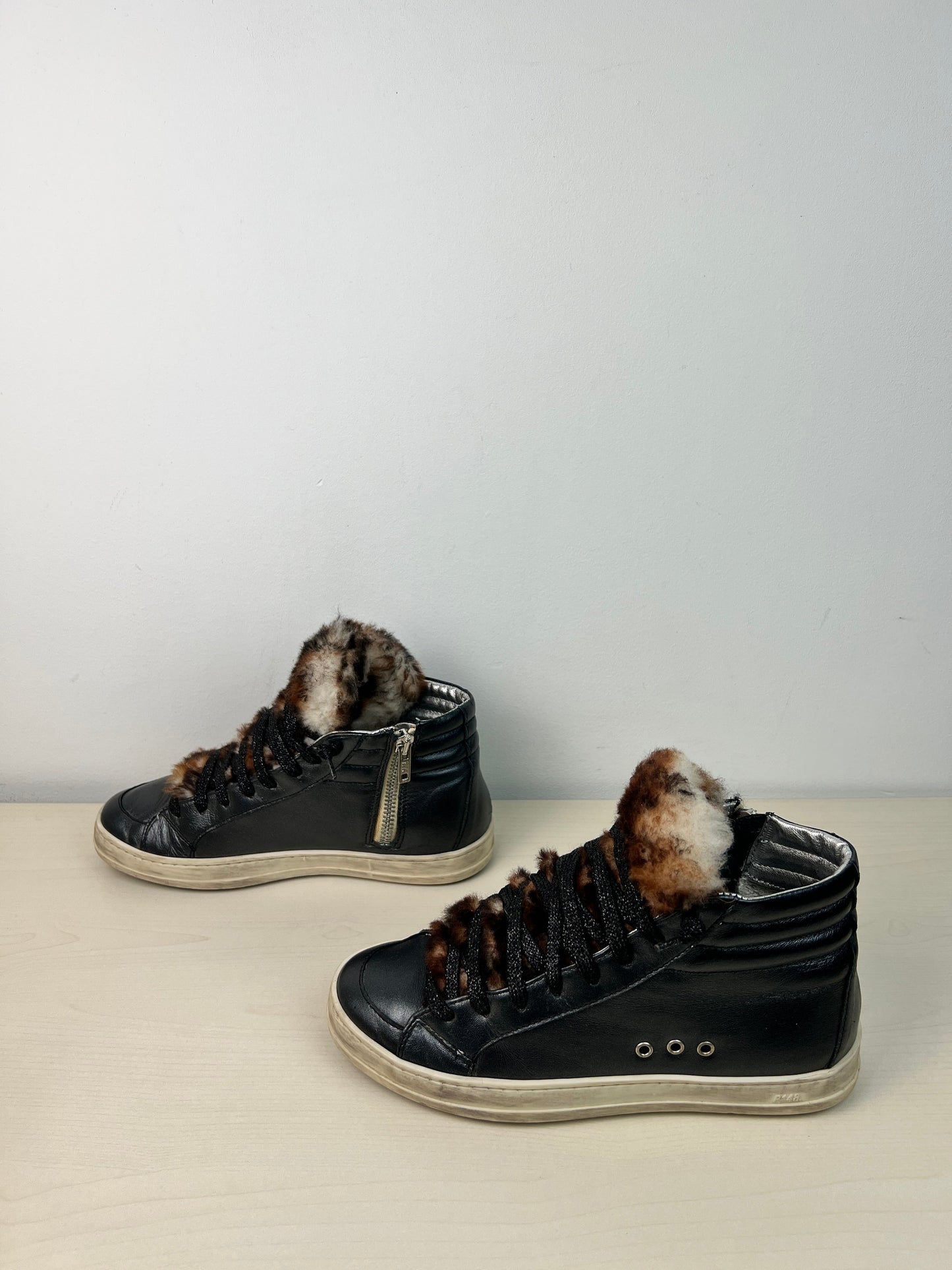 Shoes Sneakers By P448 In Black, Size: 6