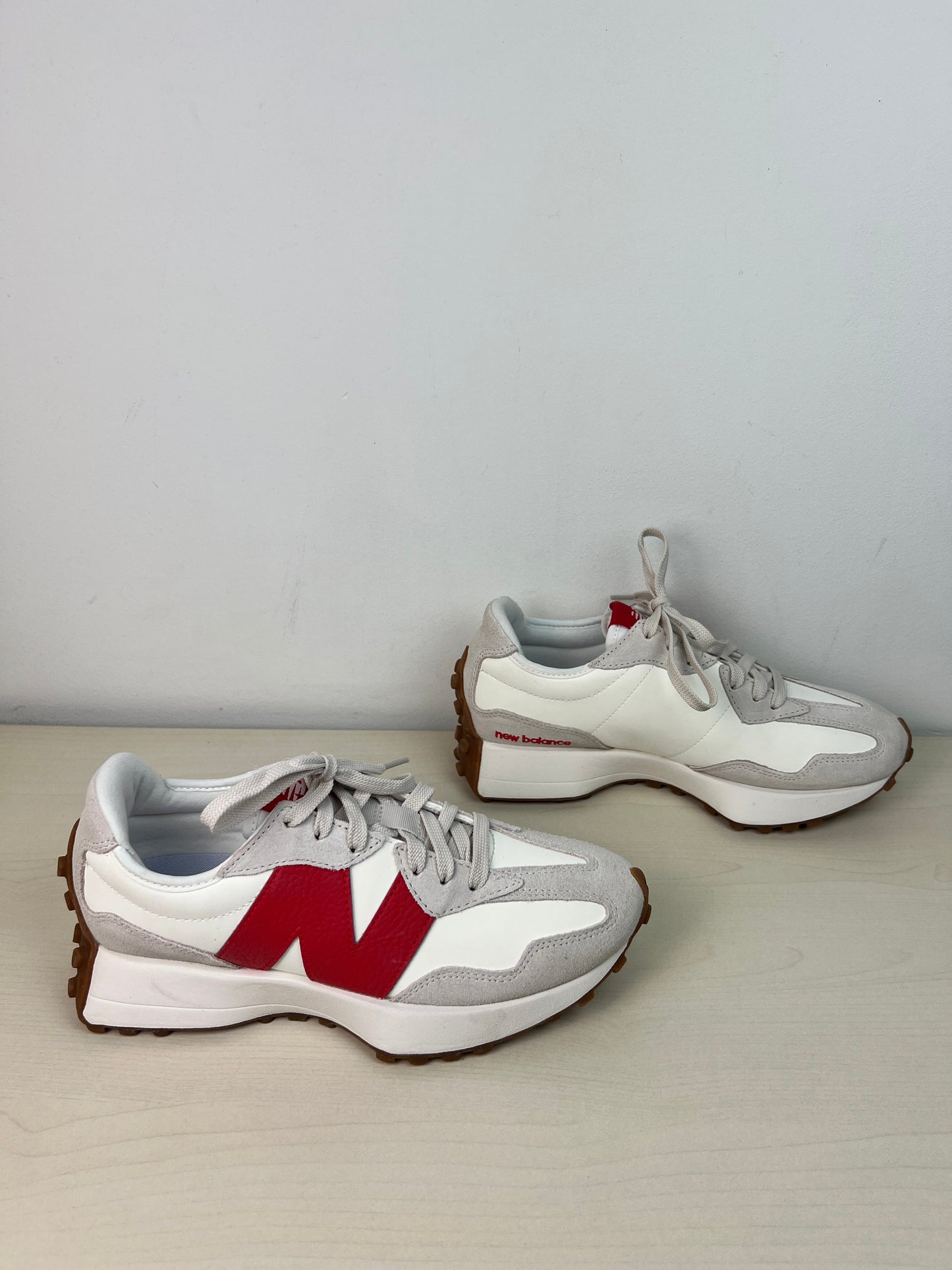 Shoes Athletic By New Balance In Red & White, Size: 7.5