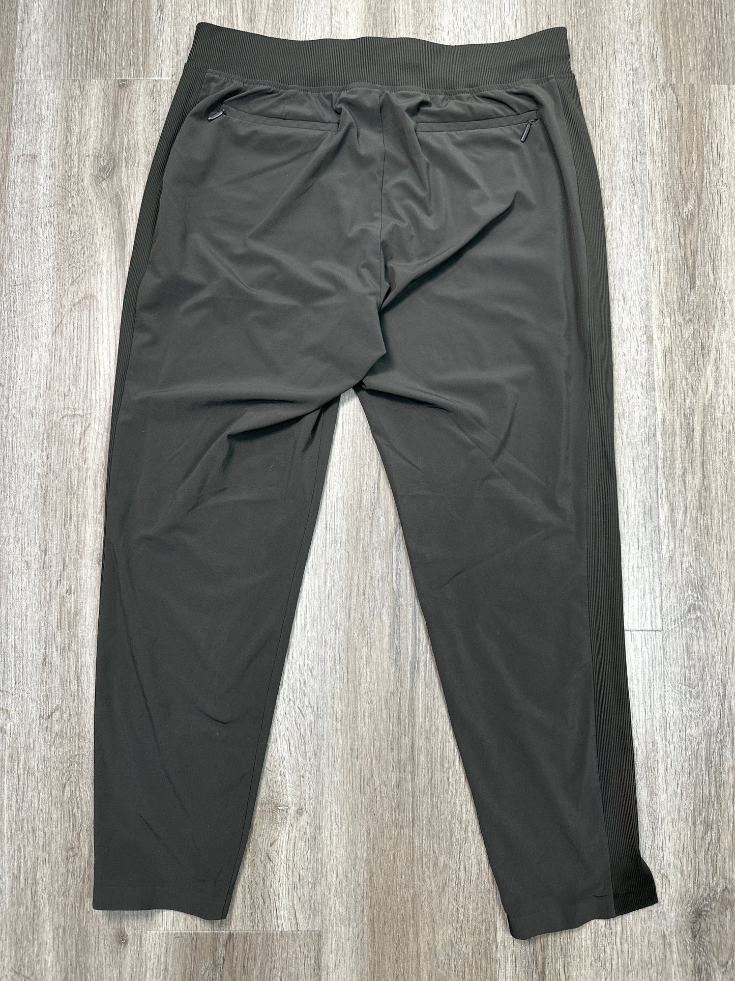 Athletic Pants By Athleta In Green, Size: L