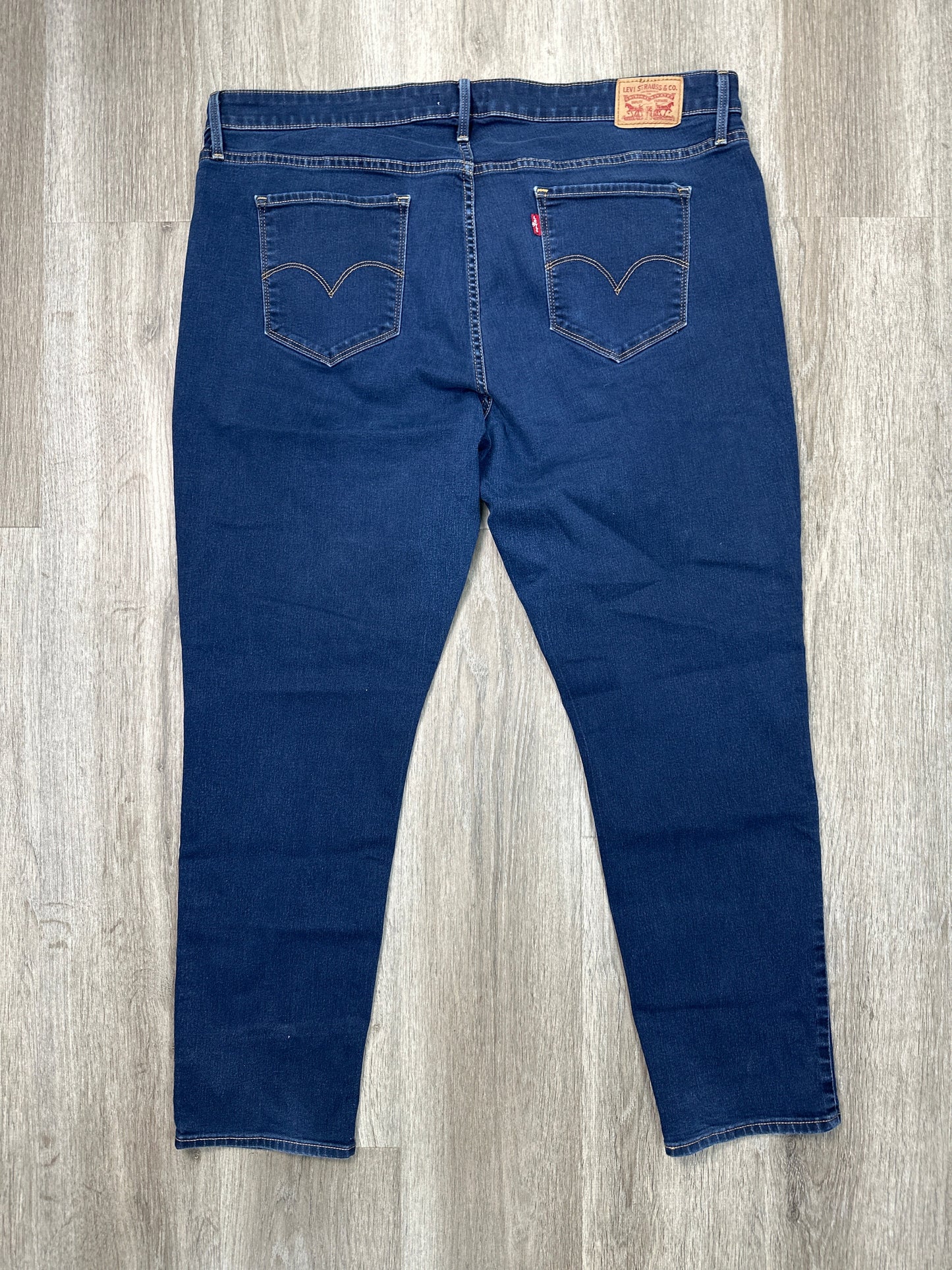 Jeans Straight By Levis In Blue Denim, Size: 24