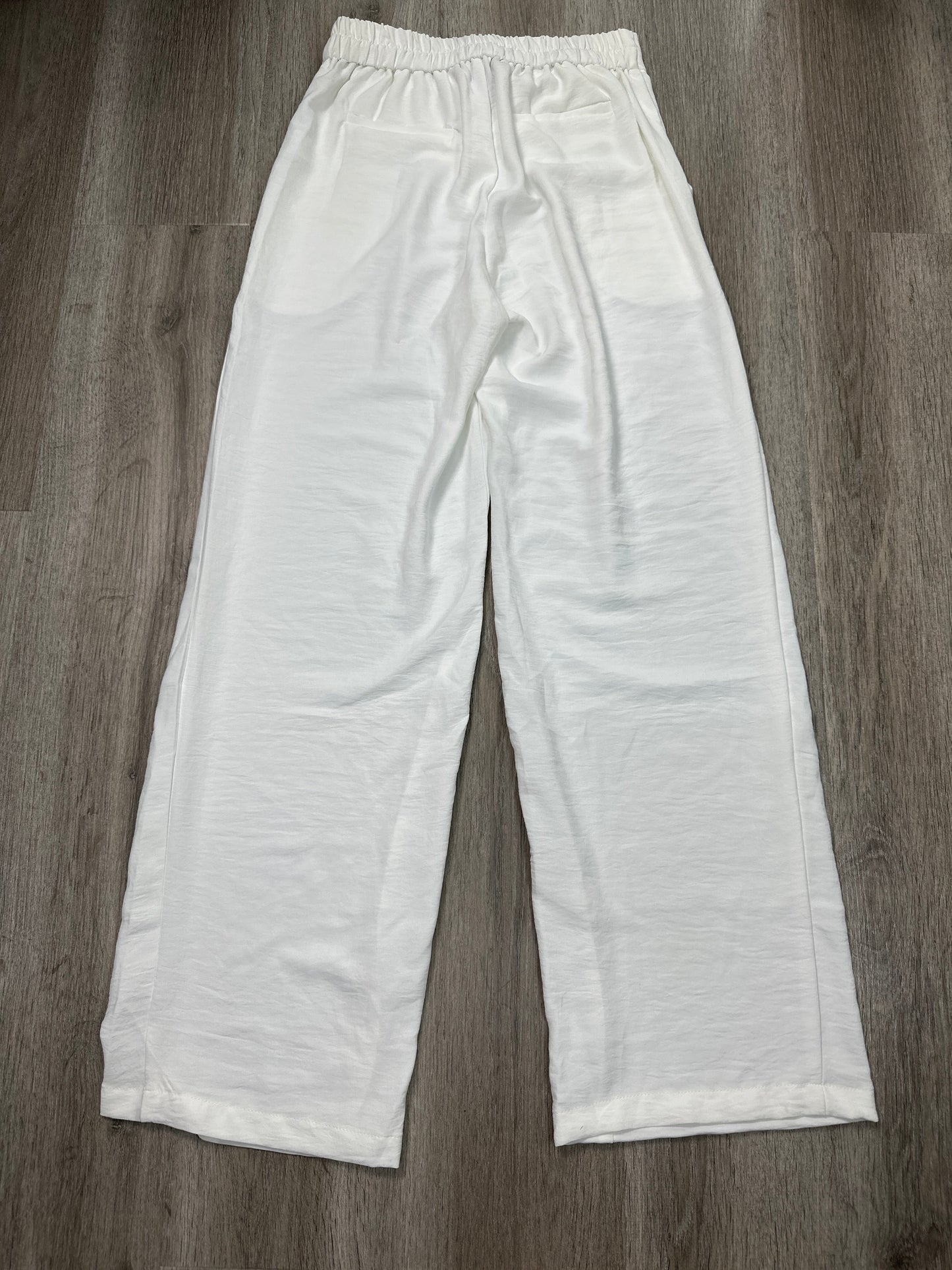 Pants Wide Leg By Monteau In White, Size: M