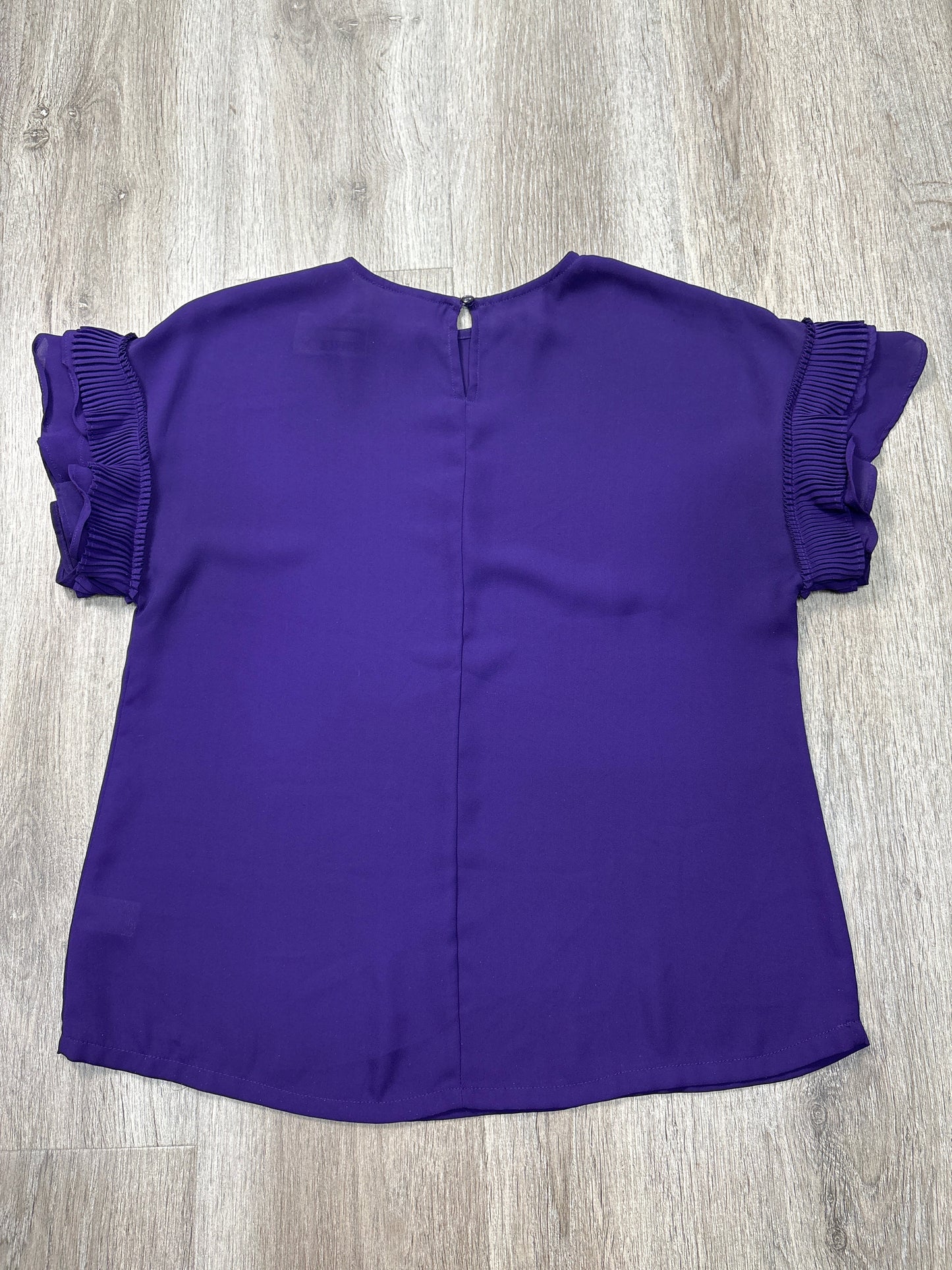 Blouse Short Sleeve By Worthington In Purple, Size: Xs